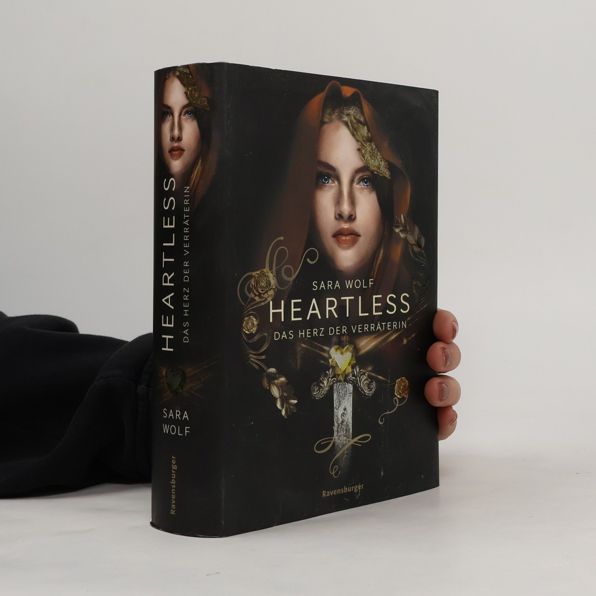 Sara Wolf Heartless 2: Das Herz der Verräterin
