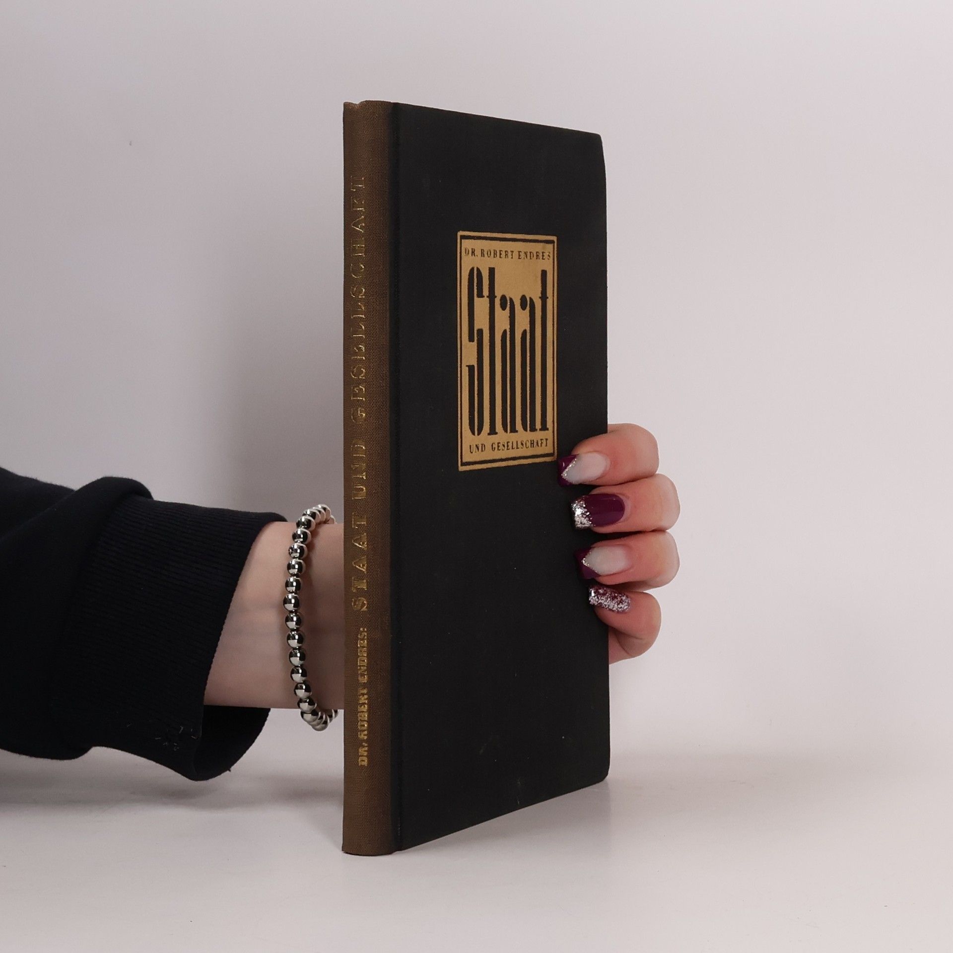 Staat und Gesellschaft