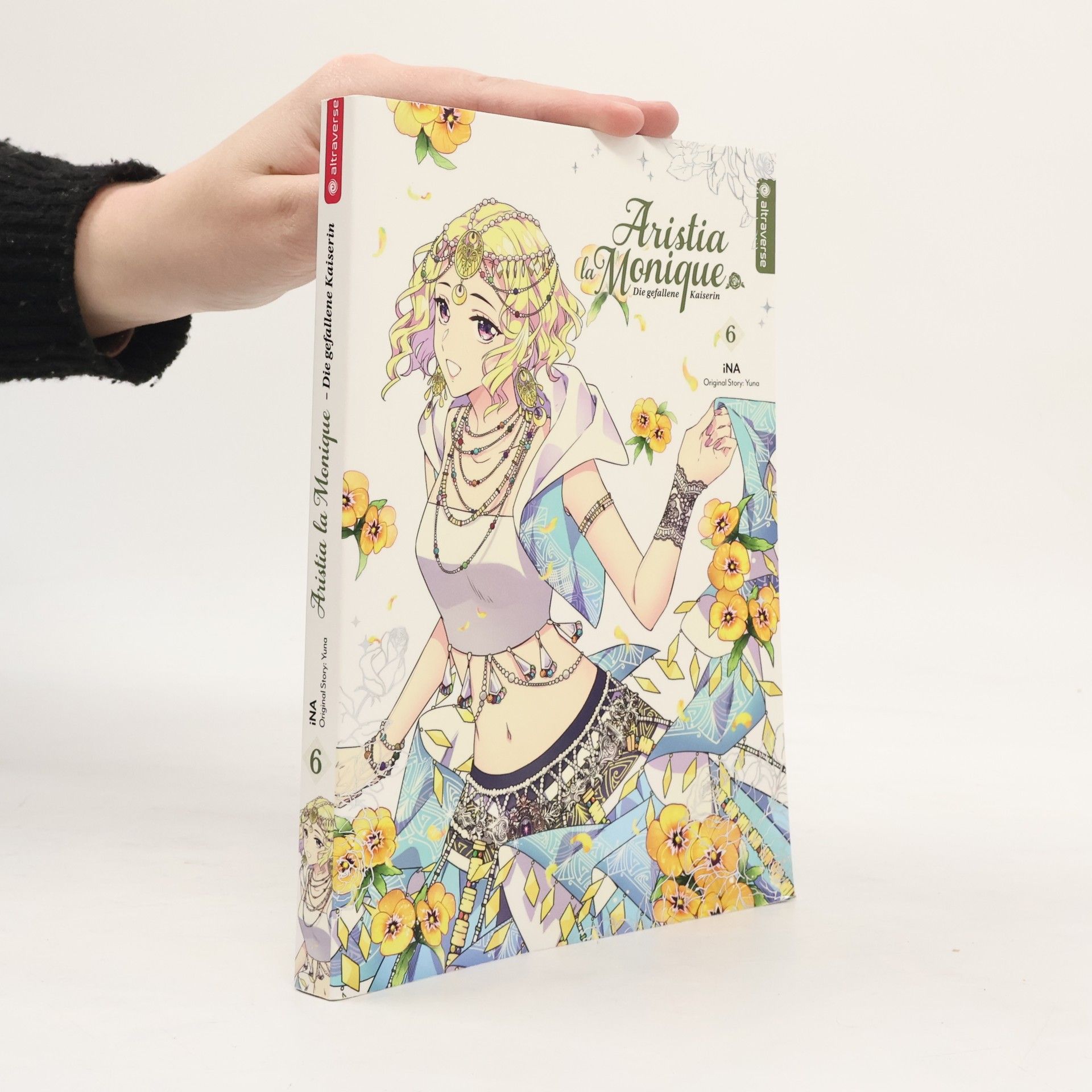 iNA Aristia la Monique 6