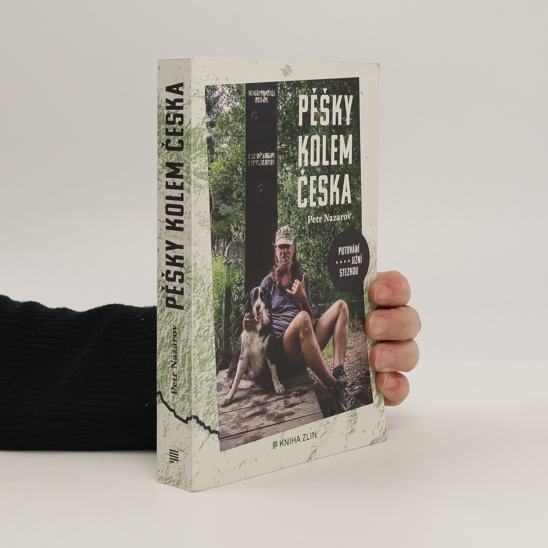 Petr Nazarov Pěšky kolem Česka
