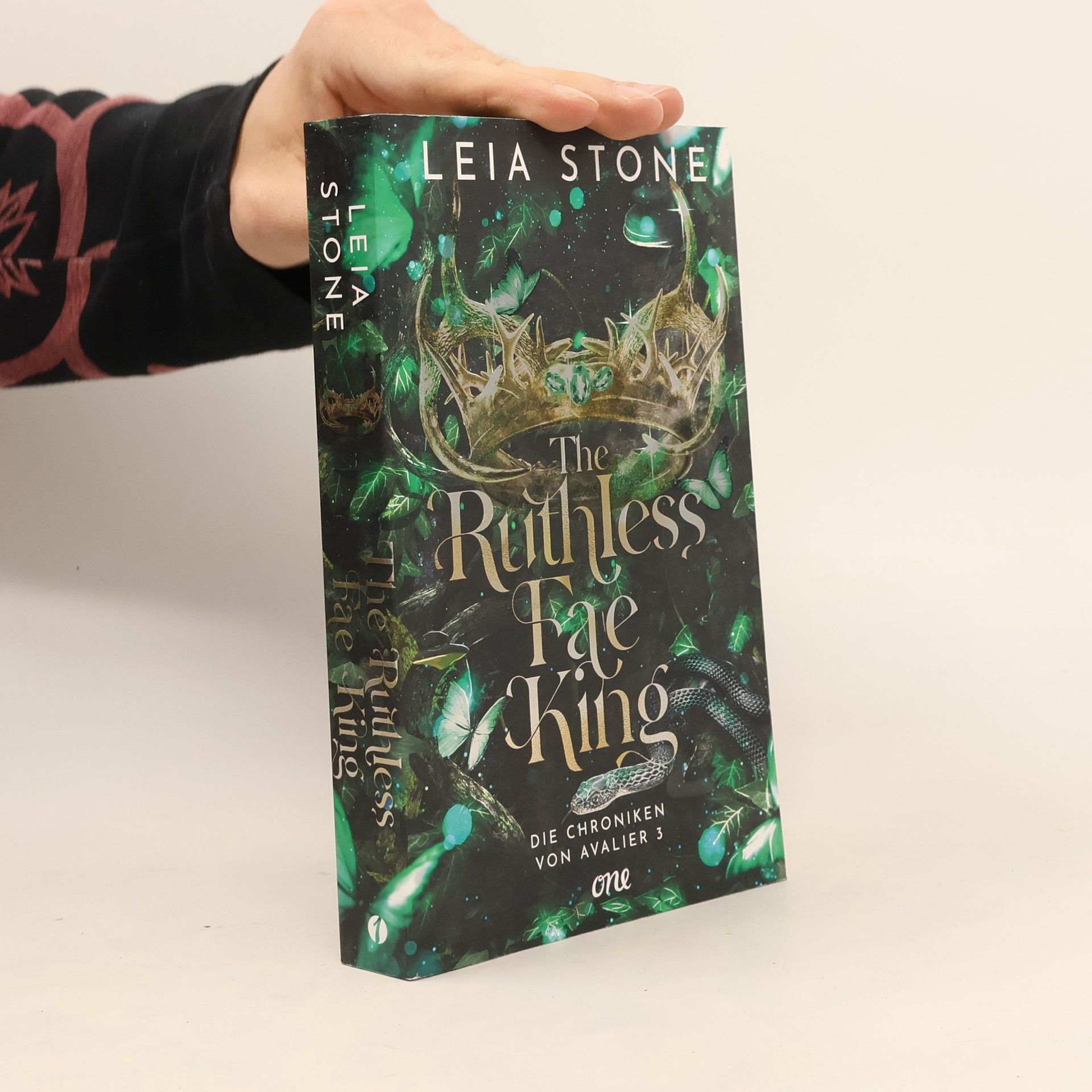 Leia Stone The Ruthless Fae King / Die Chroniken von Avalier Bd.3