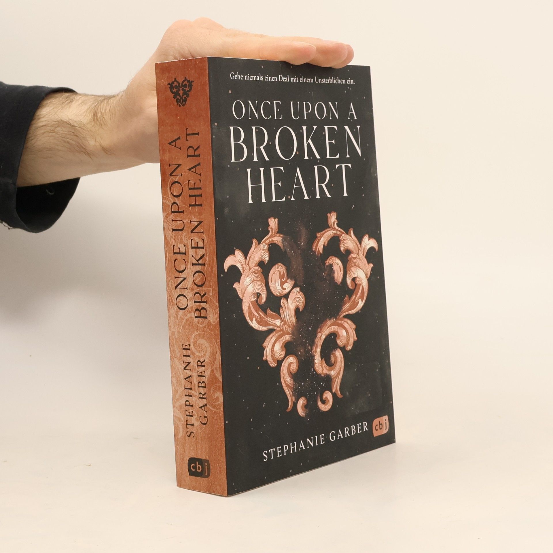 Stephanie Garber Once Upon a Broken Heart