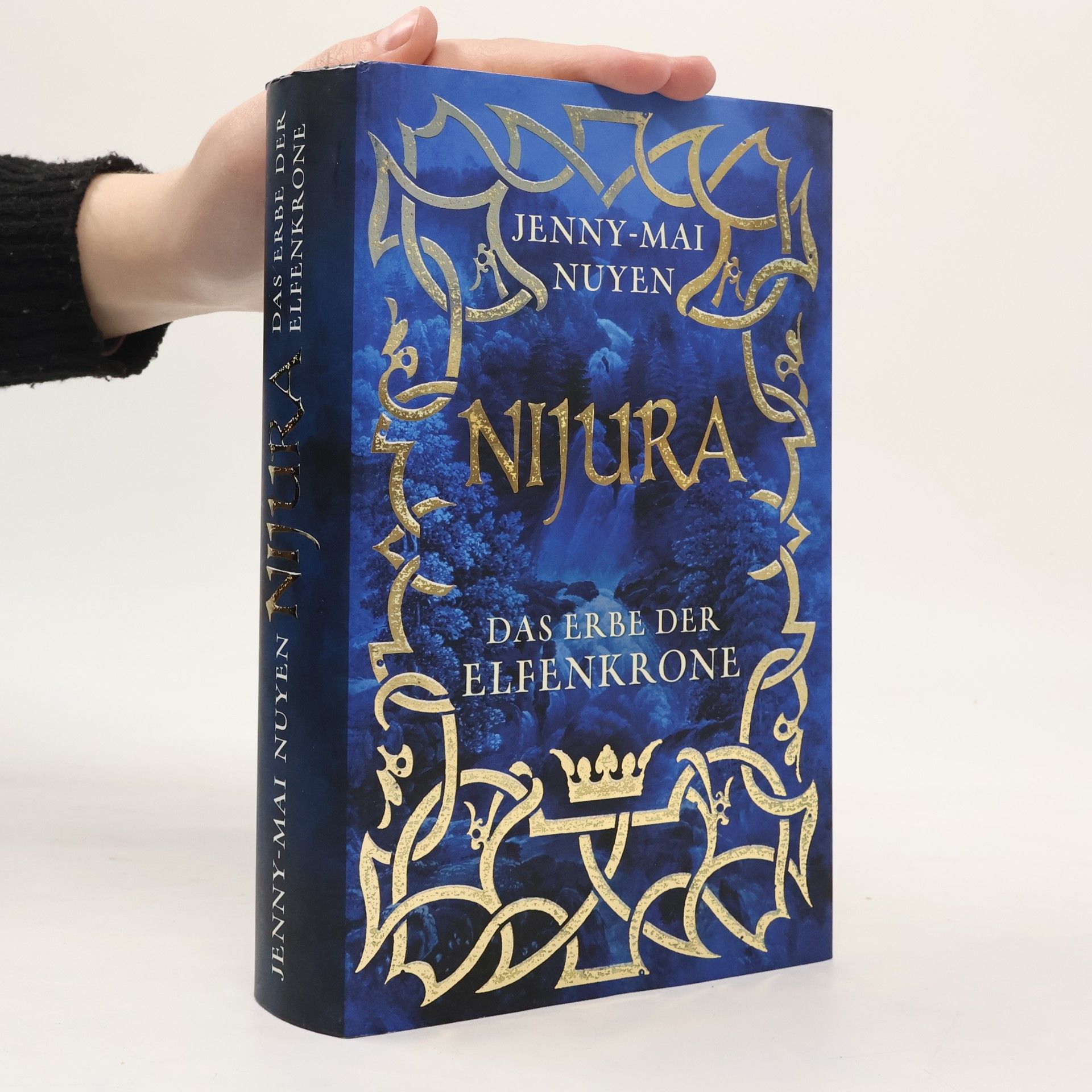 Jenny-Mai Nuyen Nijura: Das Erbe der Elfenkrone