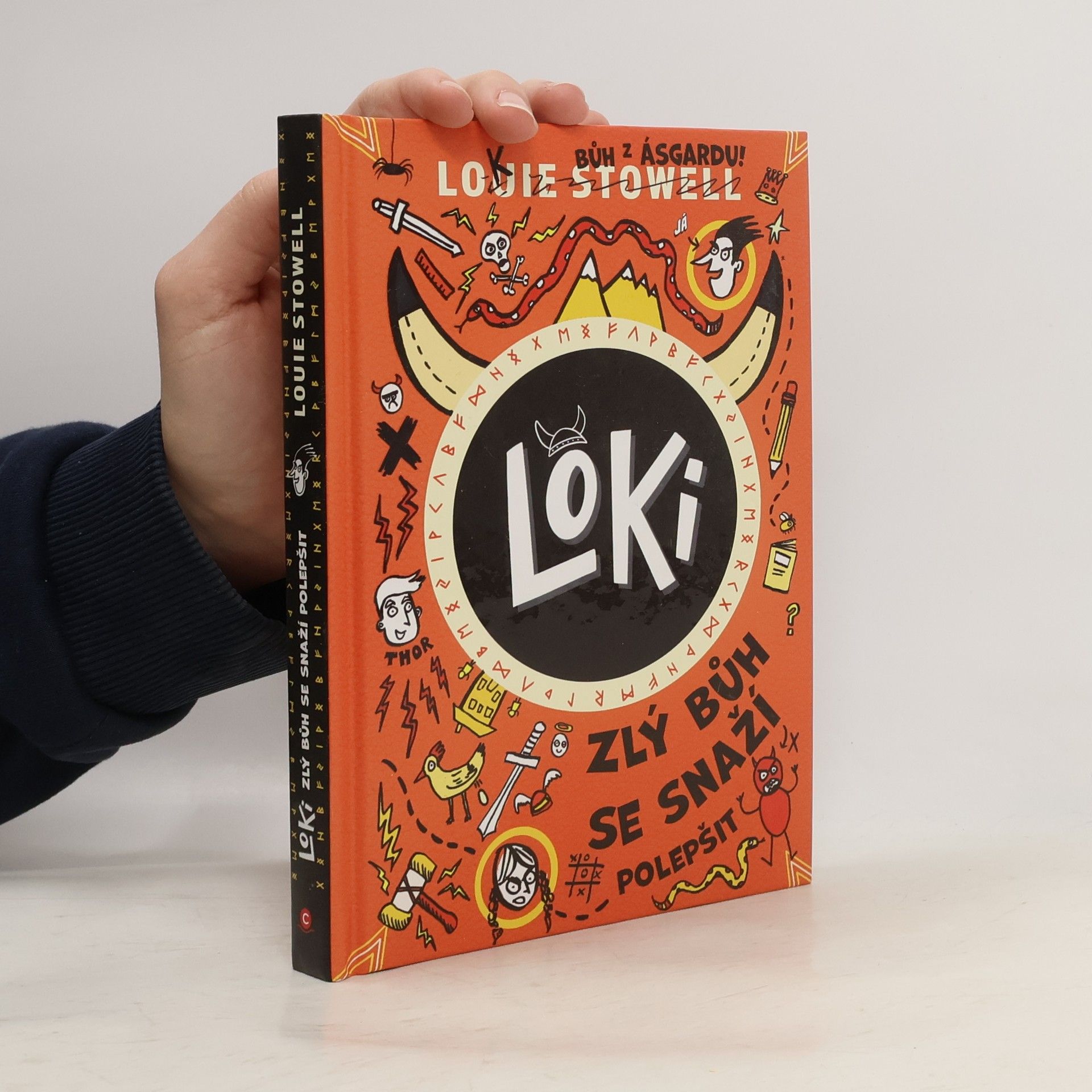 Louie Stowell Loki. Zlý bůh se snaží polepšit