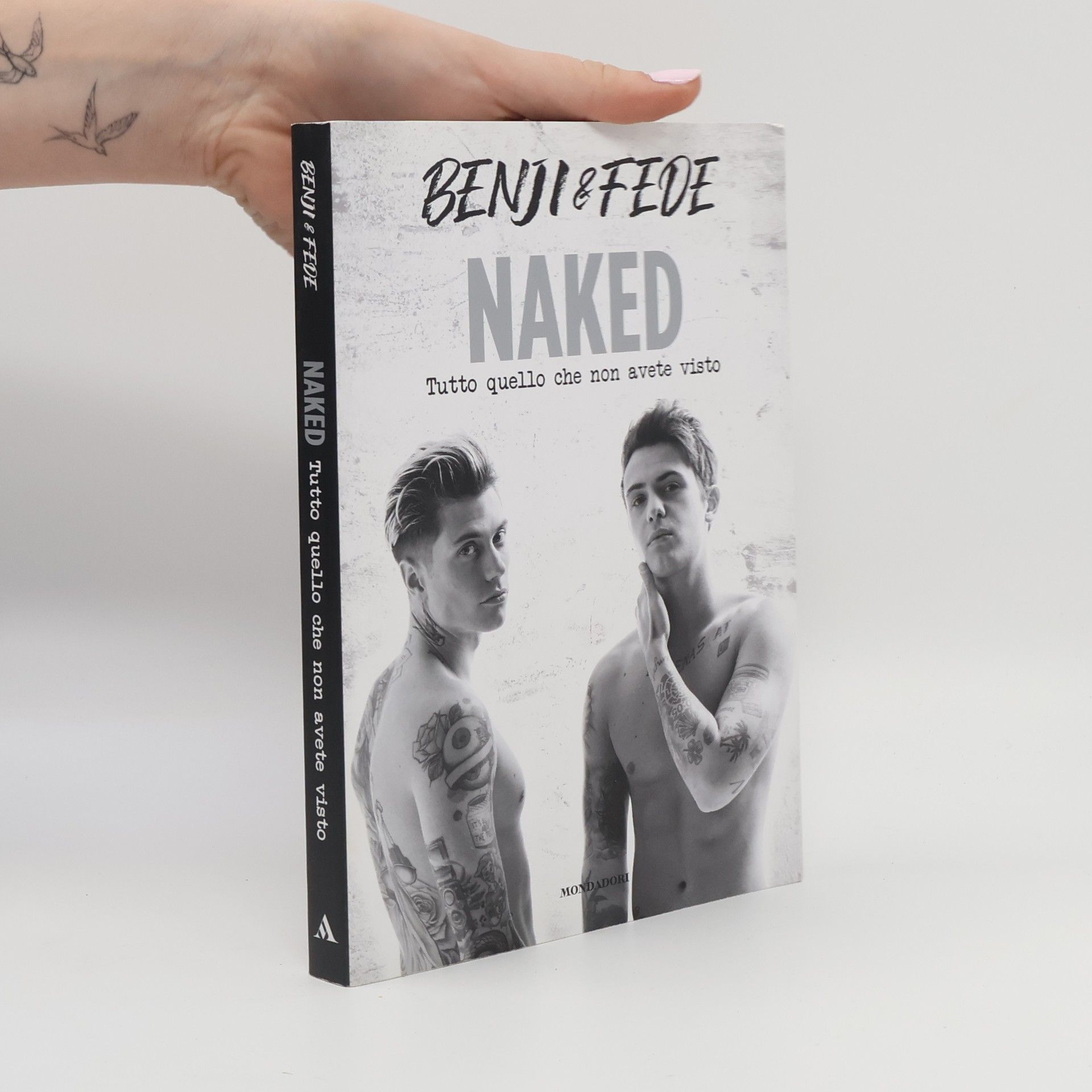 Benji & Fede Naked. Tutto quello che non avete visto