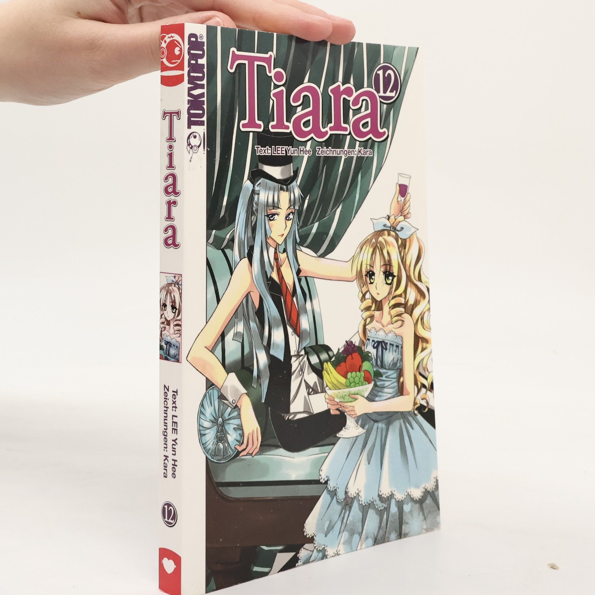 Lee Yun Hee Tiara 12