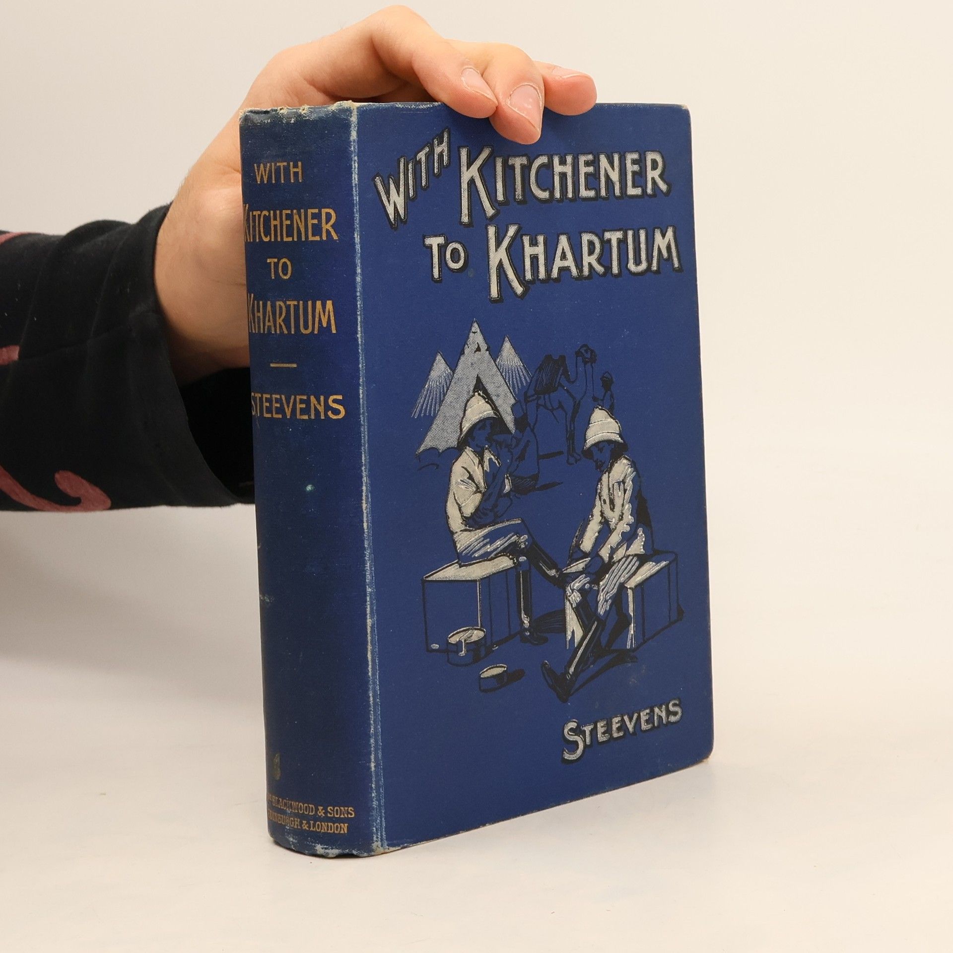 G. W. Steevens With Kitchener to Khartum