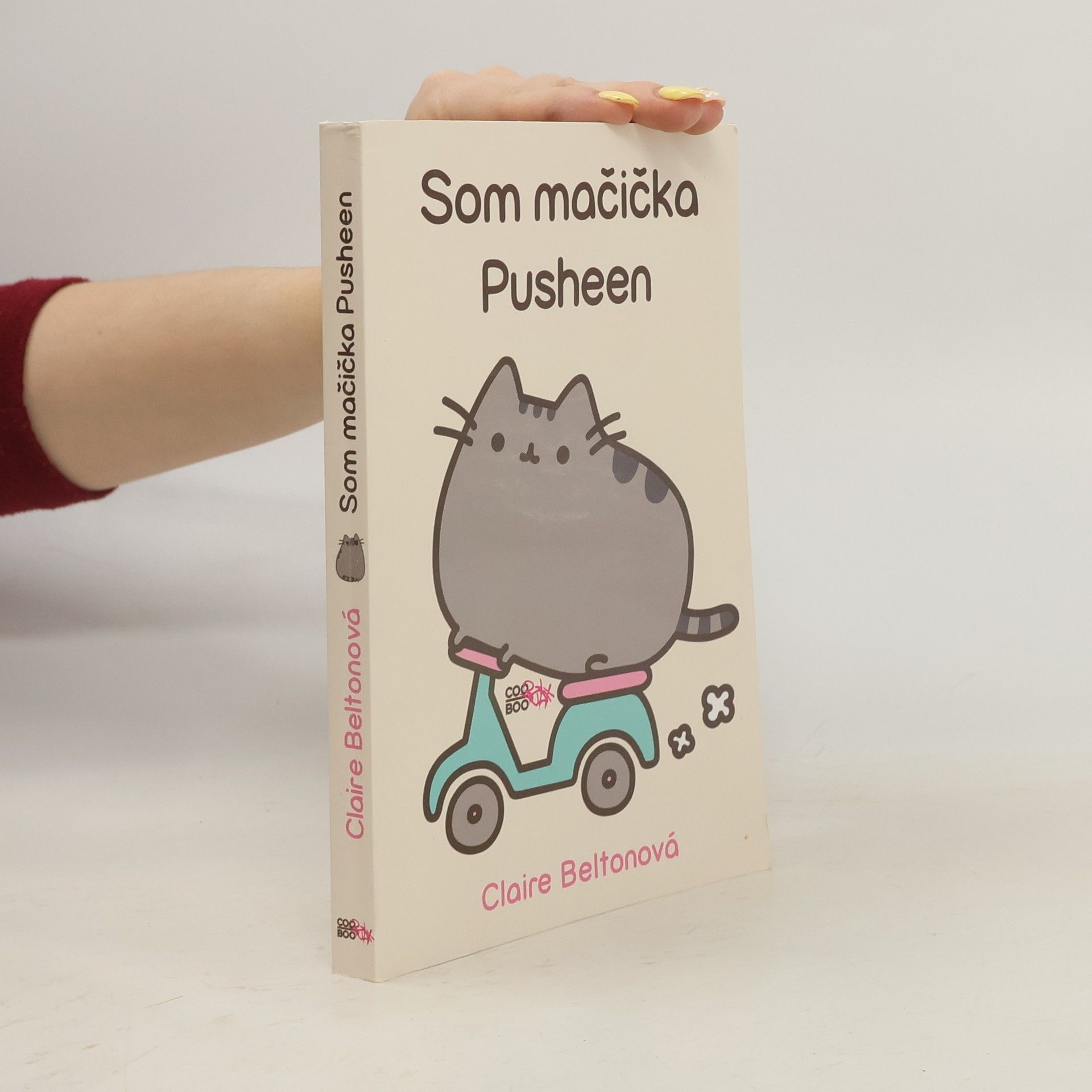 Claire Belton Som mačička Pusheen