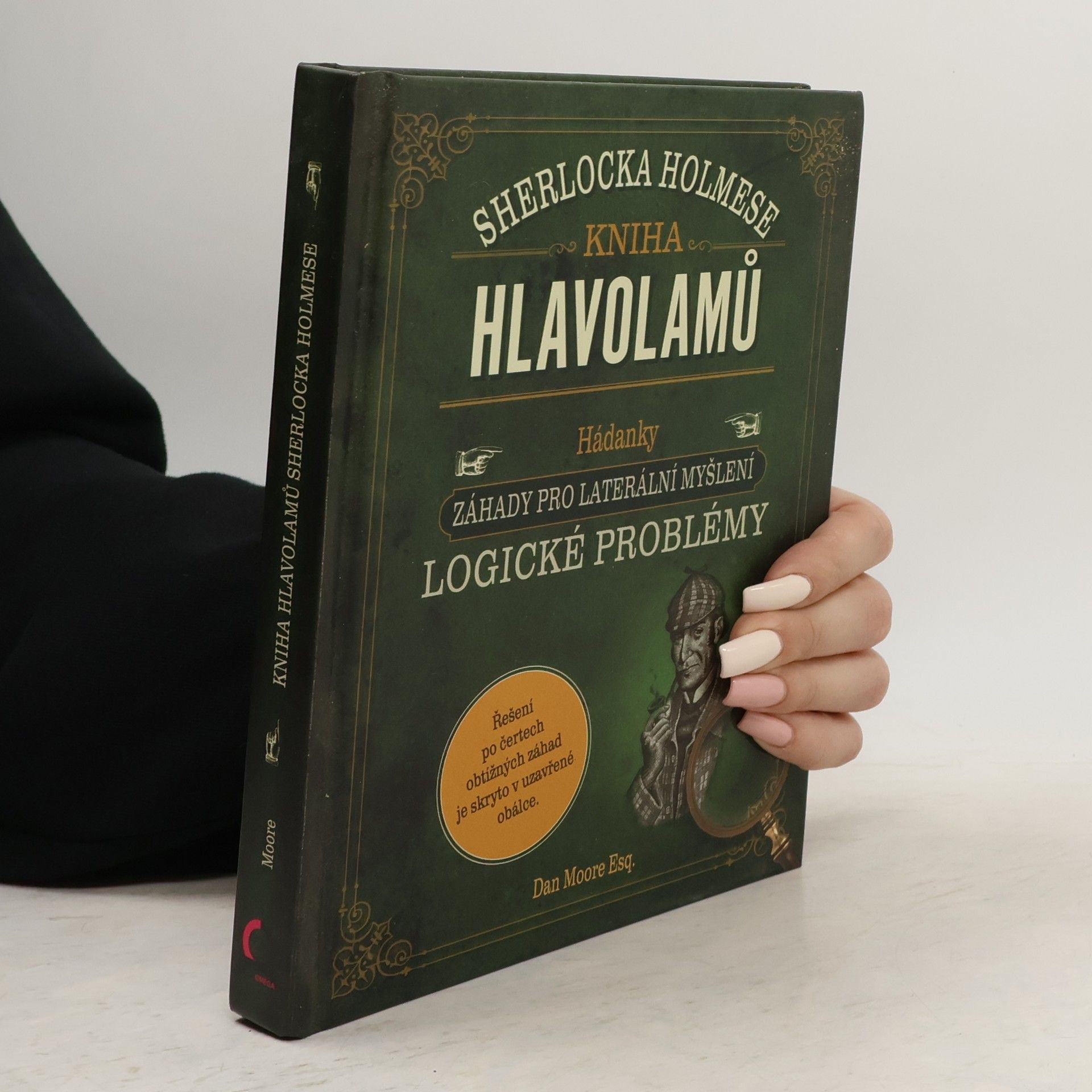 Dan Moore Kniha hlavolamů Sherlocka Holmese