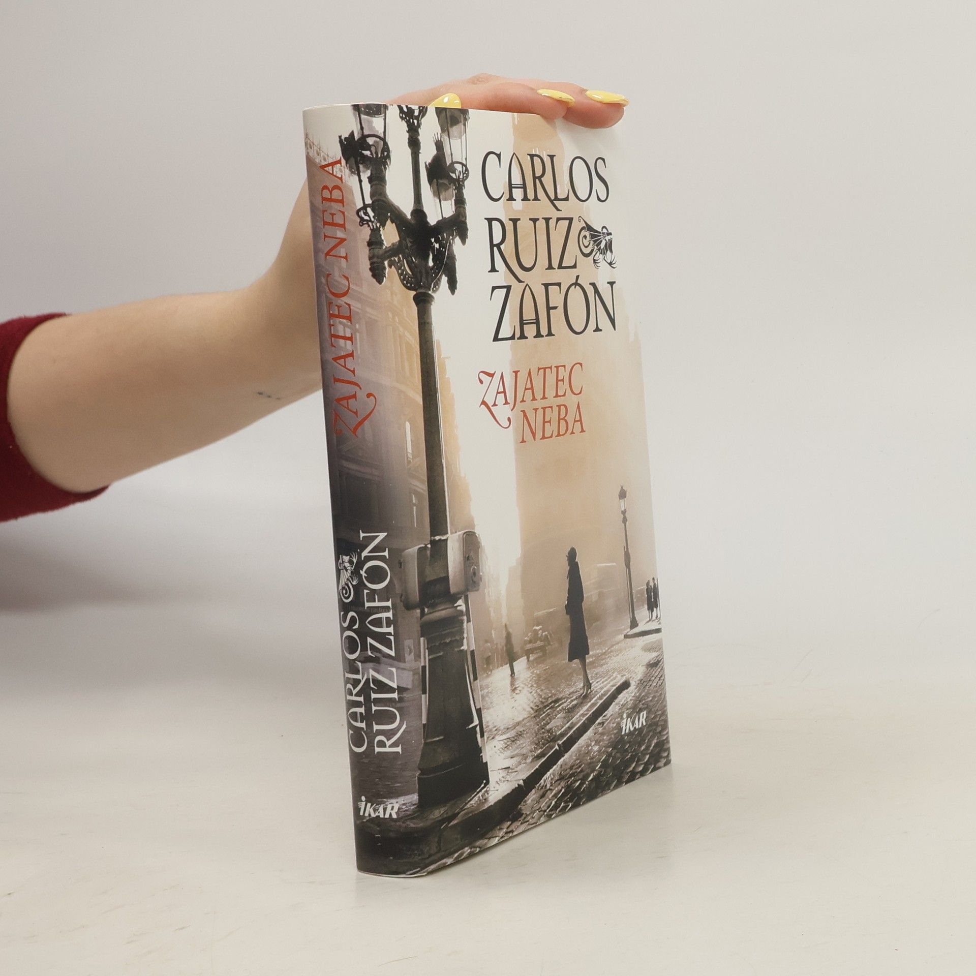 Carlos Ruiz Safon Zajatec neba