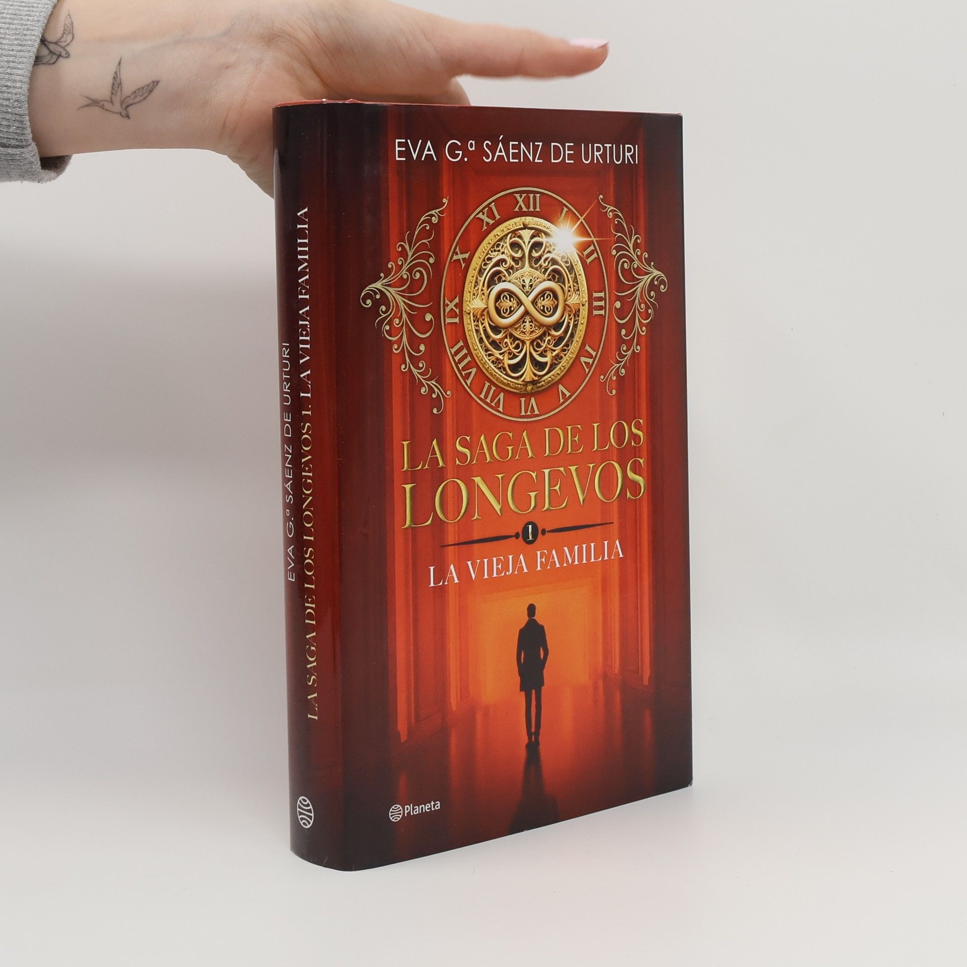 Eva García Sáenz de Urturi La Saga de los Longevos - 1: La vieja familia