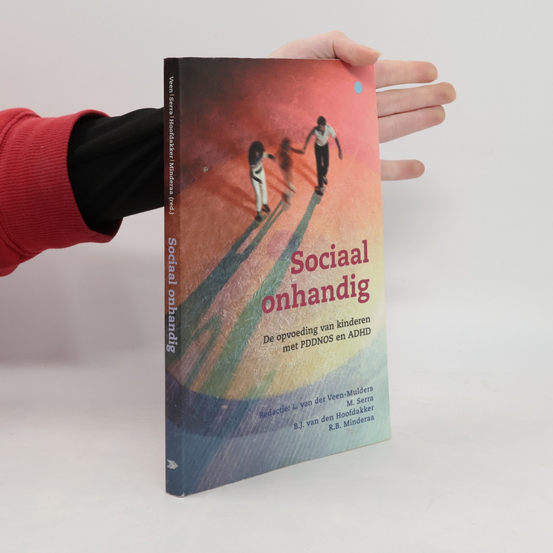 L. van der Veen-Mulders Sociaal onhandig