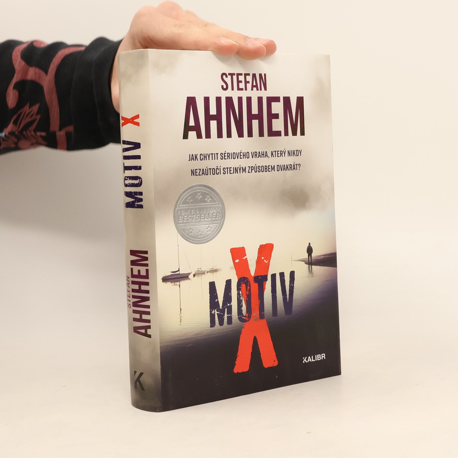 Stefan Ahnhem Motiv X