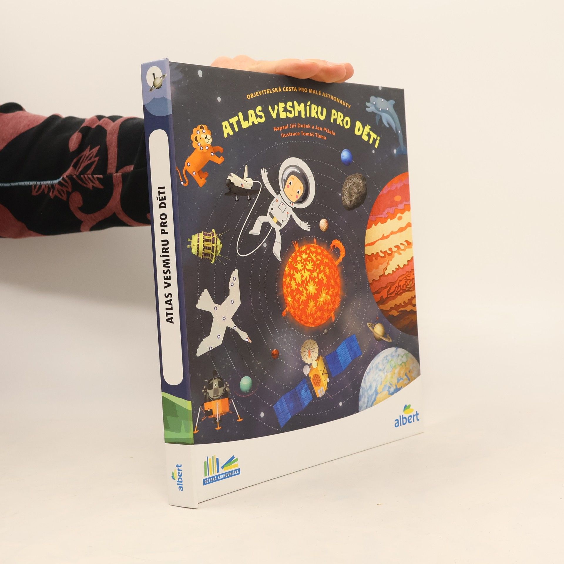 Jiří Dušek Atlas vesmíru pro děti: Objevitelská cesta pro malé astronauty