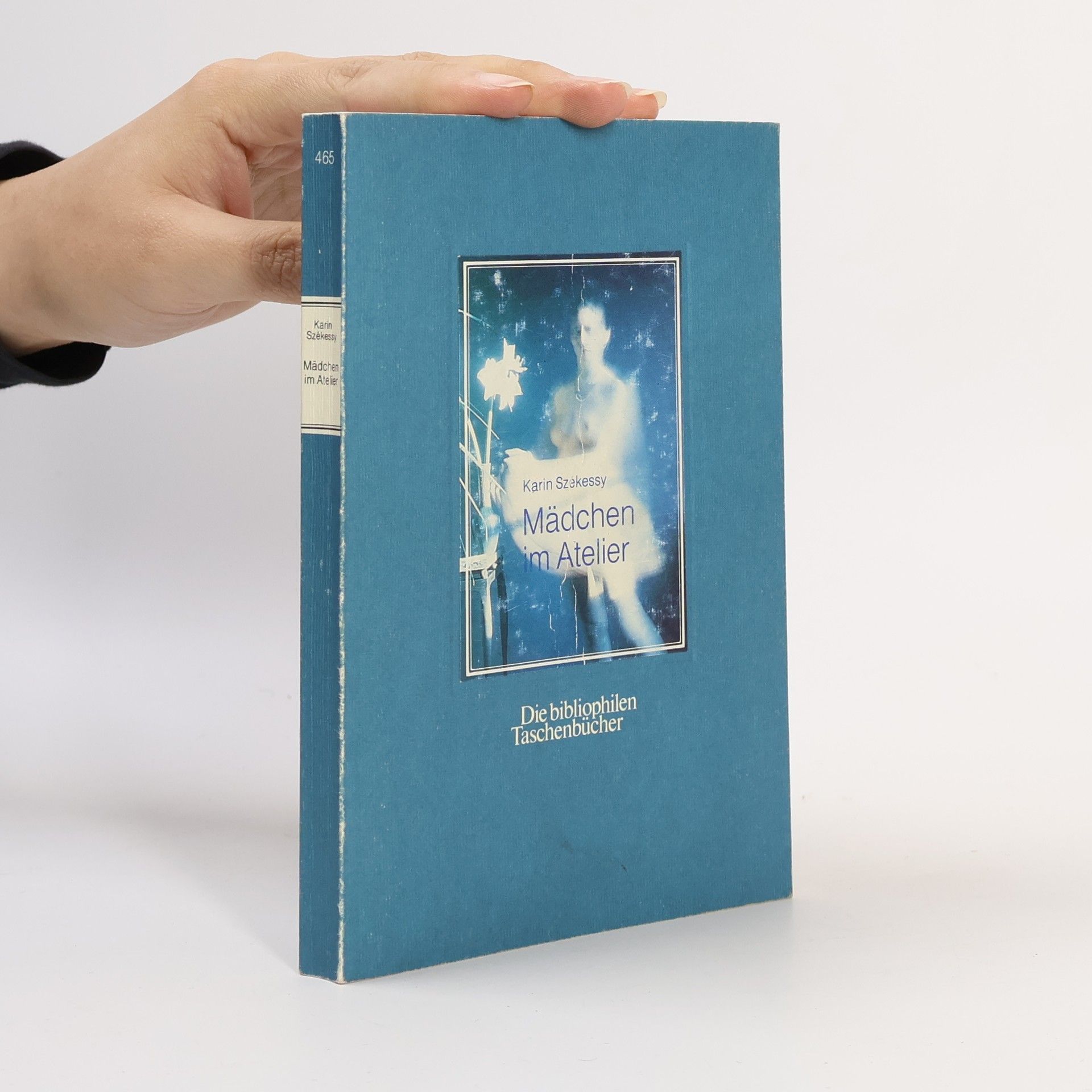 Karin Székessy Mädchen im Atelier