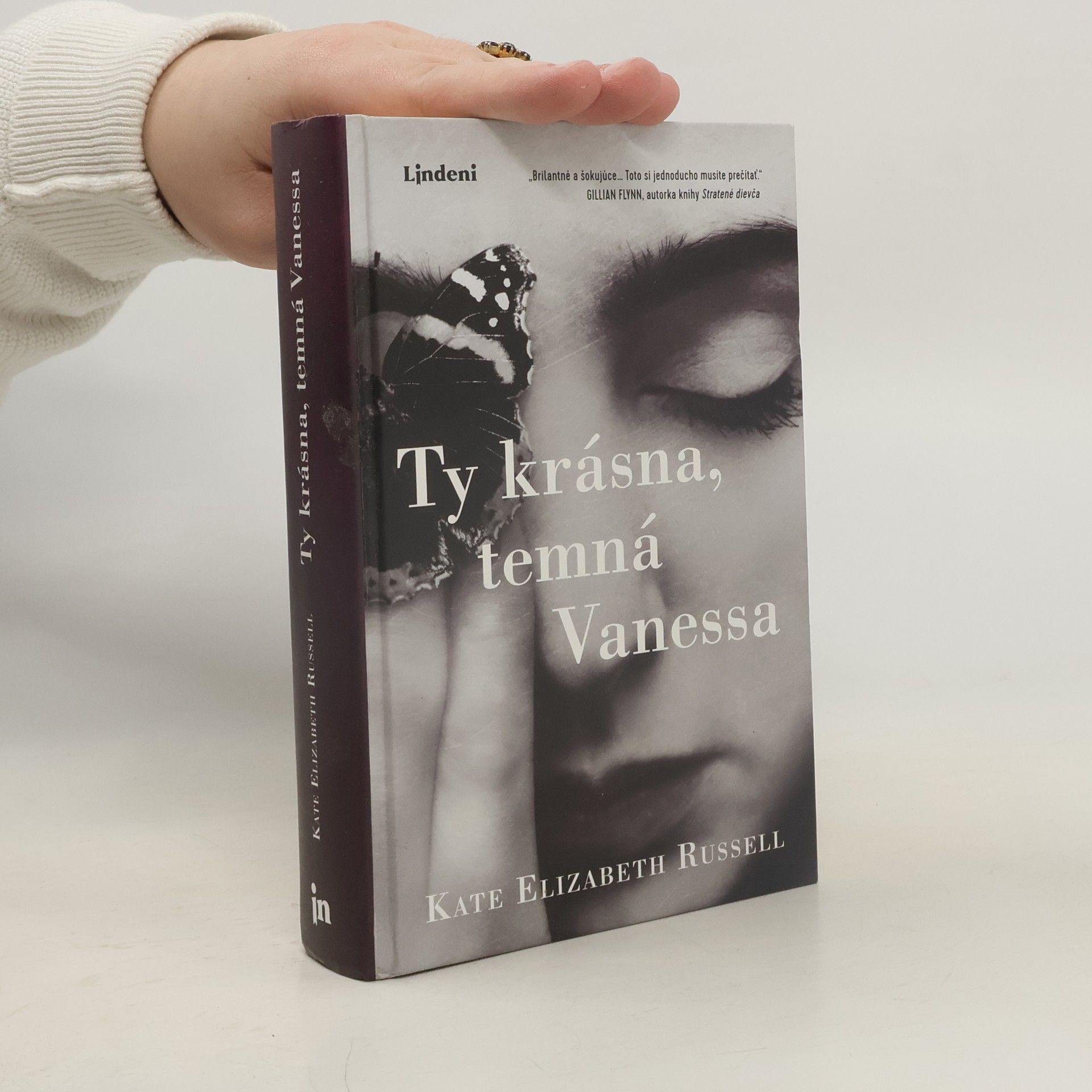 Kate Elizabeth Russell Ty krásna, temná Vanessa