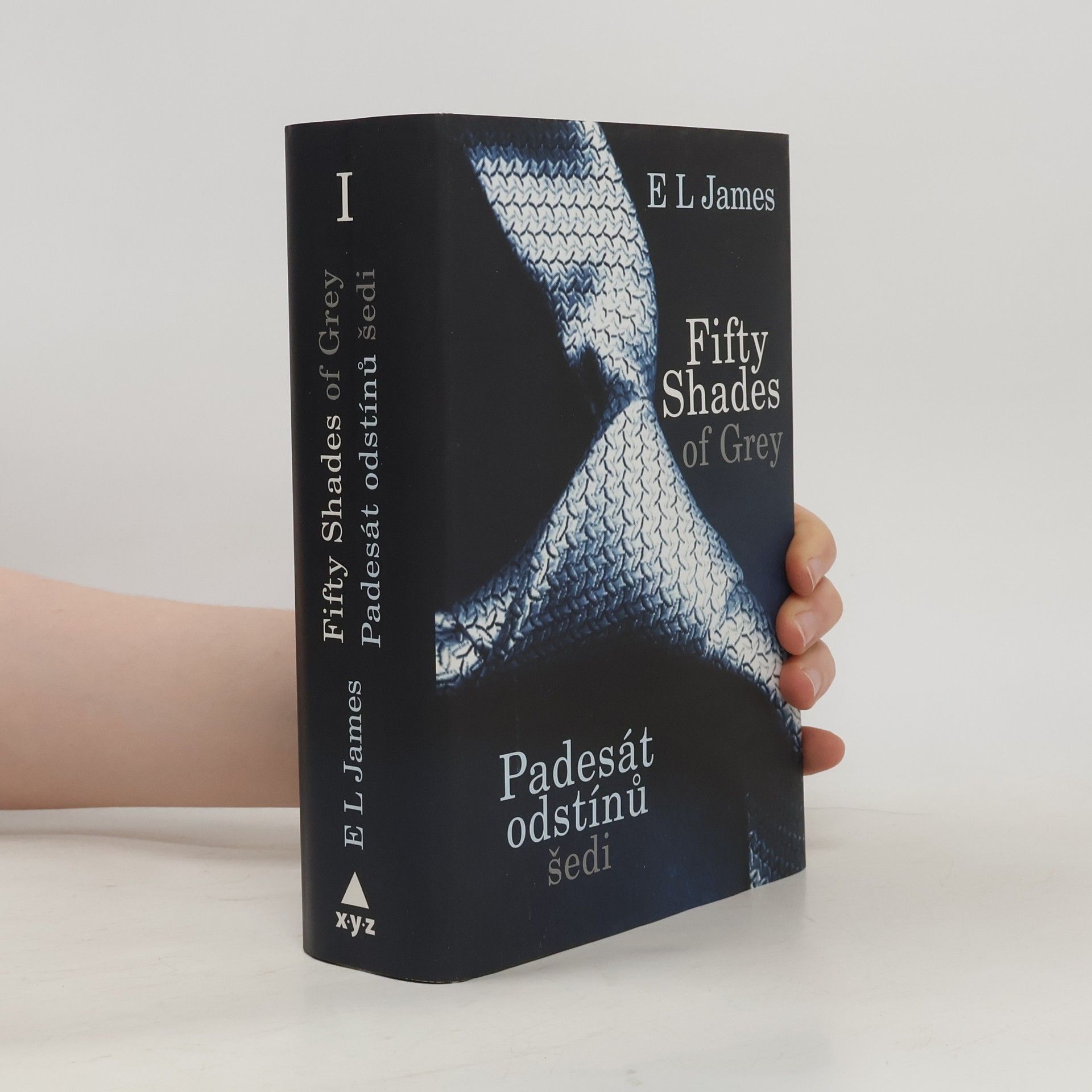 E L James Padesát odstínů šedi