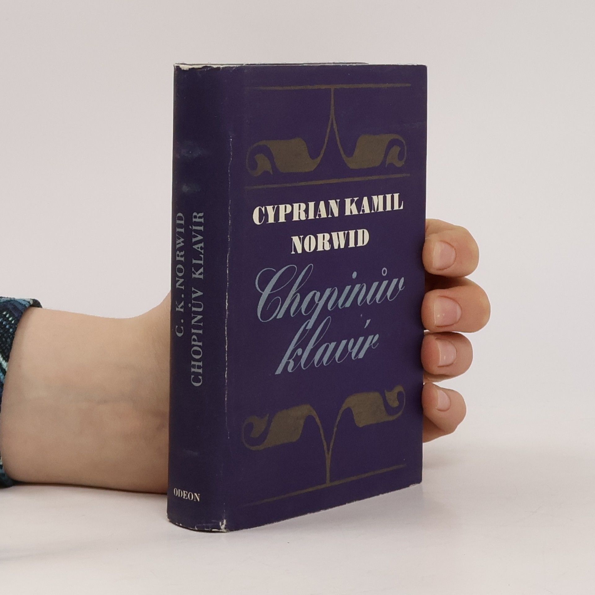 Jan Pilař Chopinův klavír