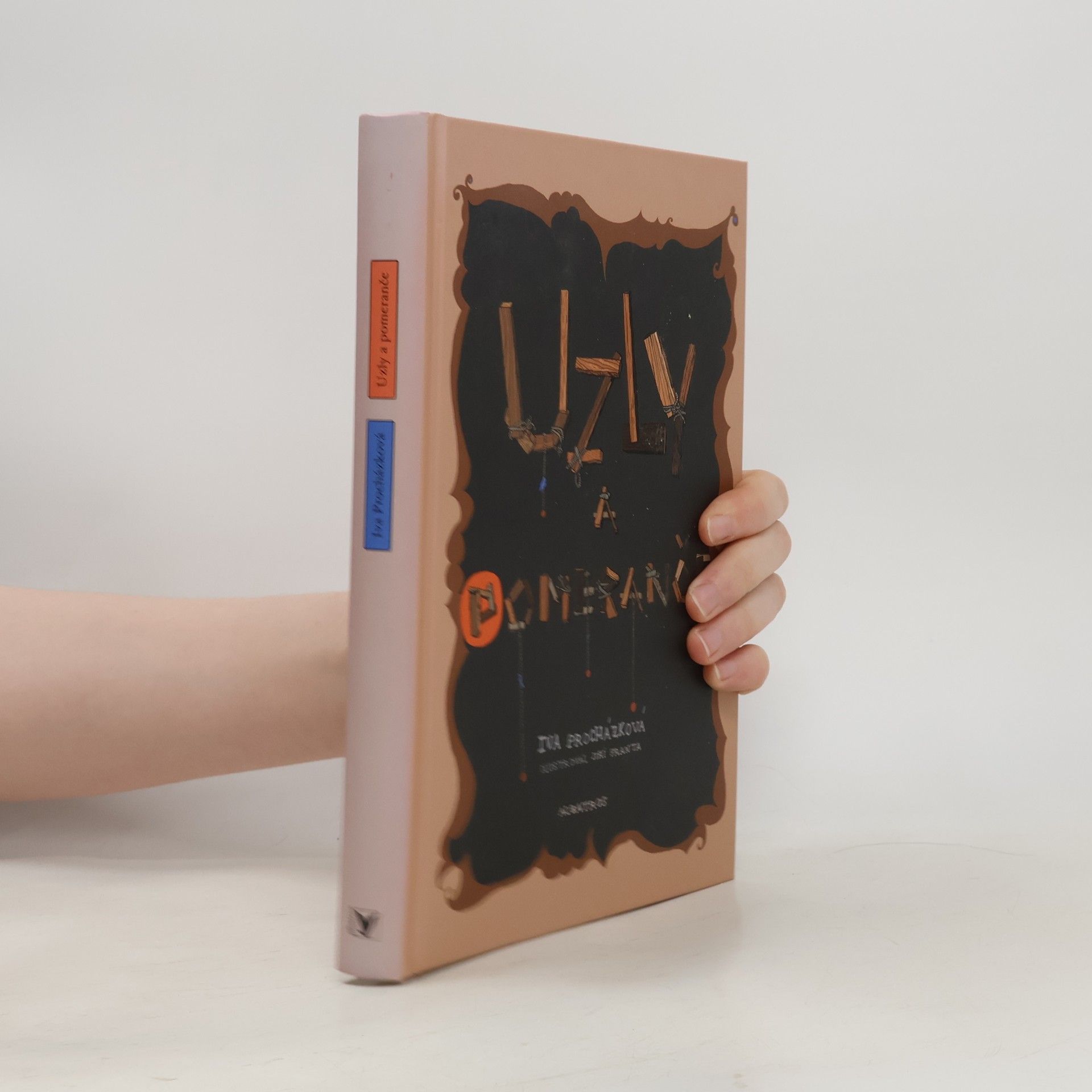 Iva Procházková Uzly a pomeranče