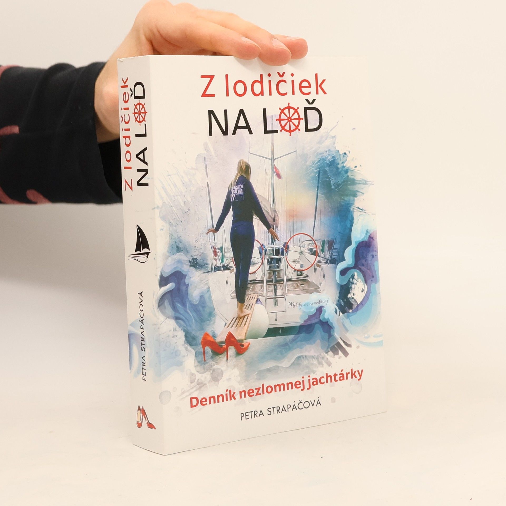Petra Strapáčová Z lodičiek na loď