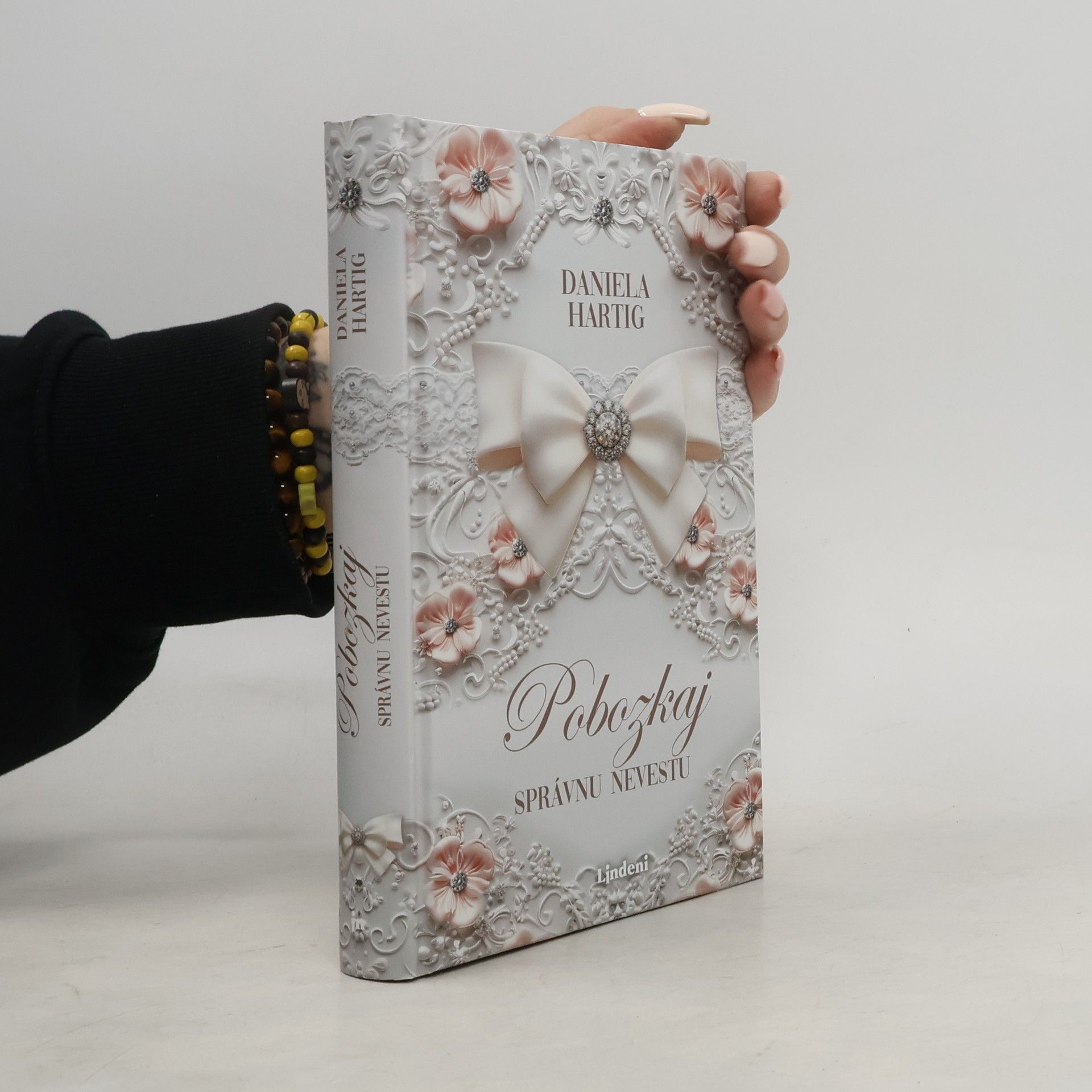 Daniela Hartig Pobozkaj správnu nevestu