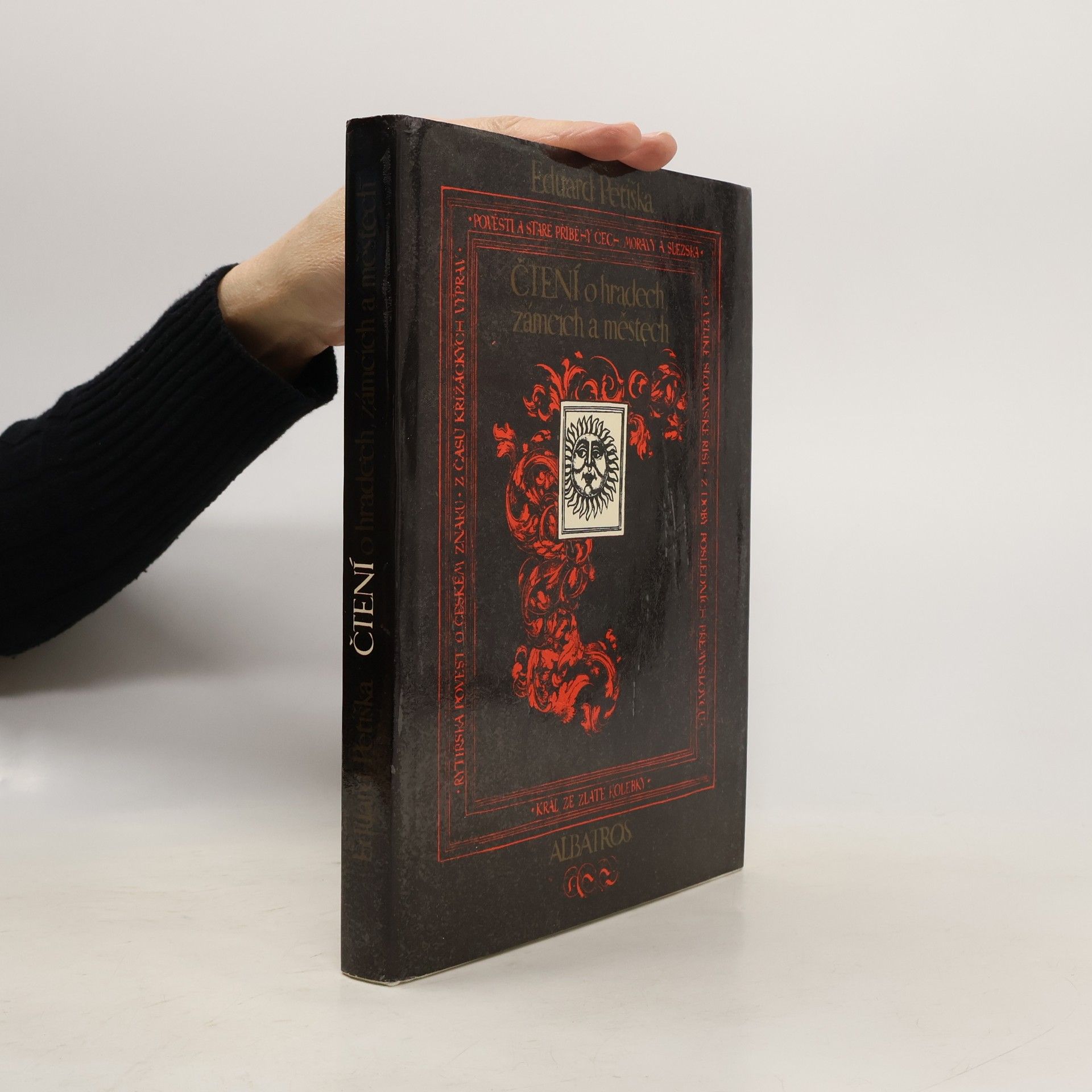 Eduard Petiška Čtení o hradech, zámcích a městech