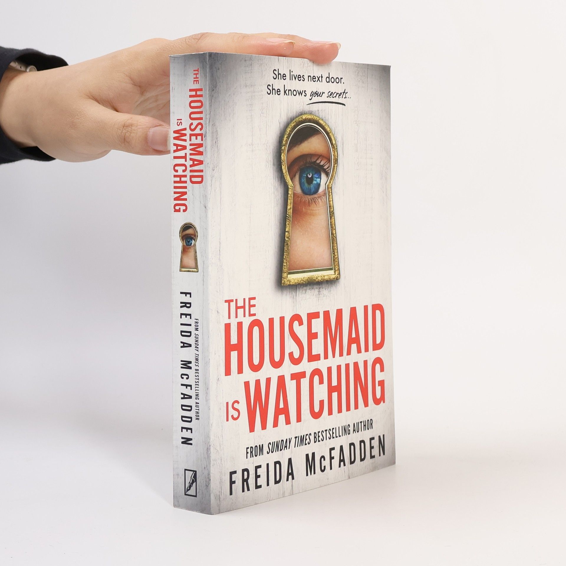 Freida McFadden The Housemaid Is Watching