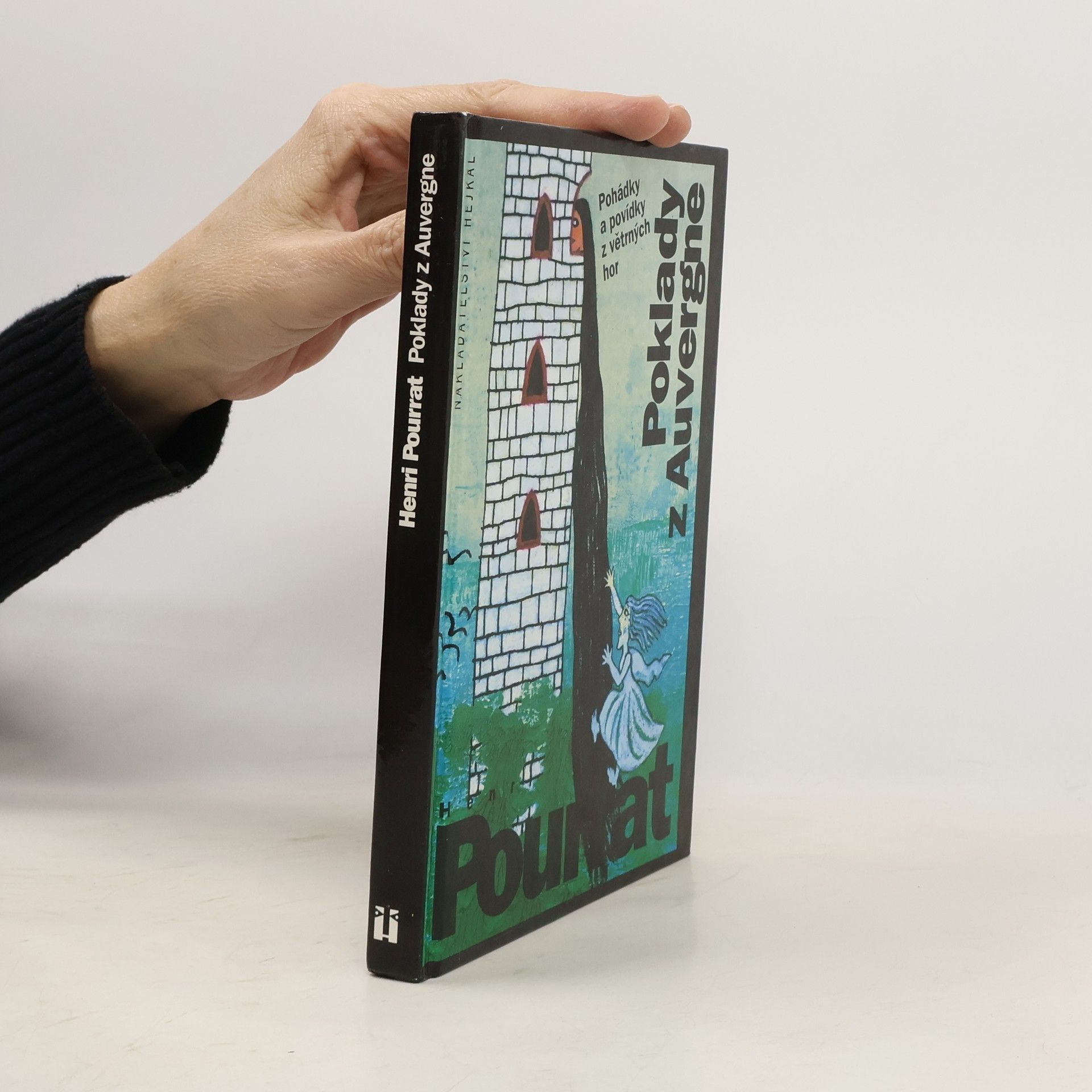 Henri Pourrat Poklady z Auvergne : pohádky a povídky z větrných hor