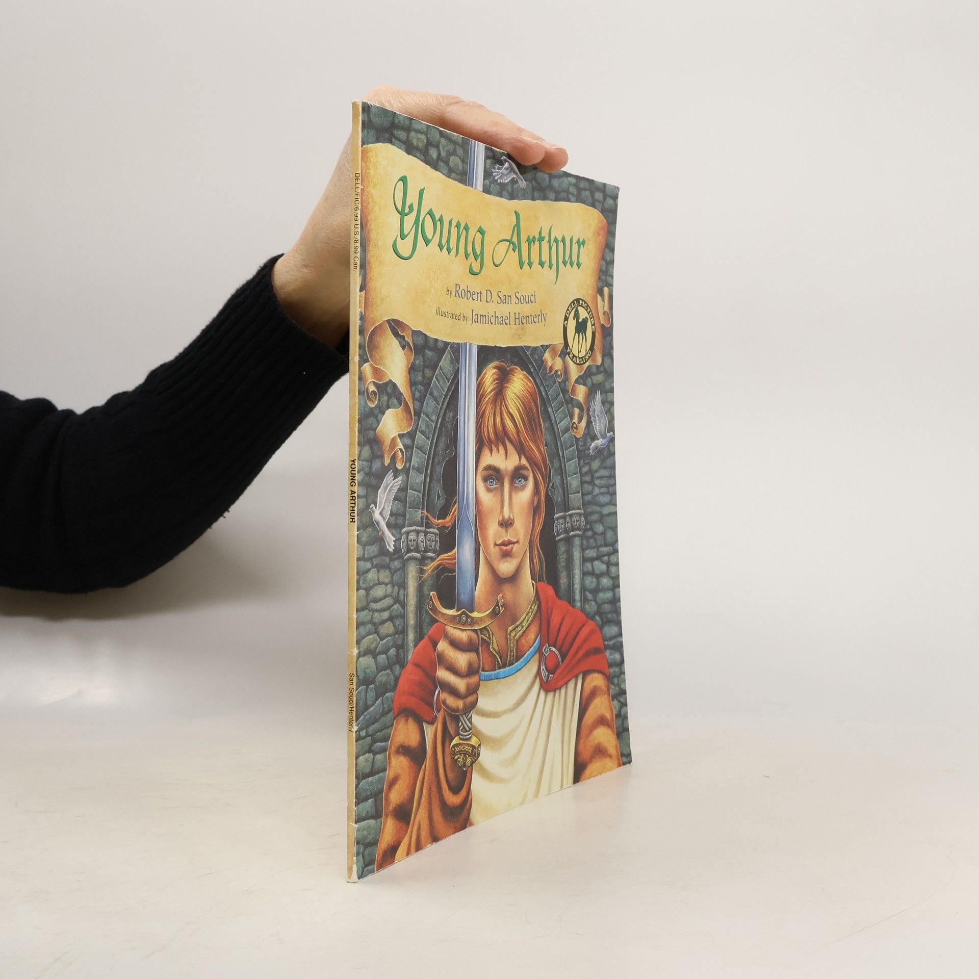 Picture Yearling Book: Young Arthur