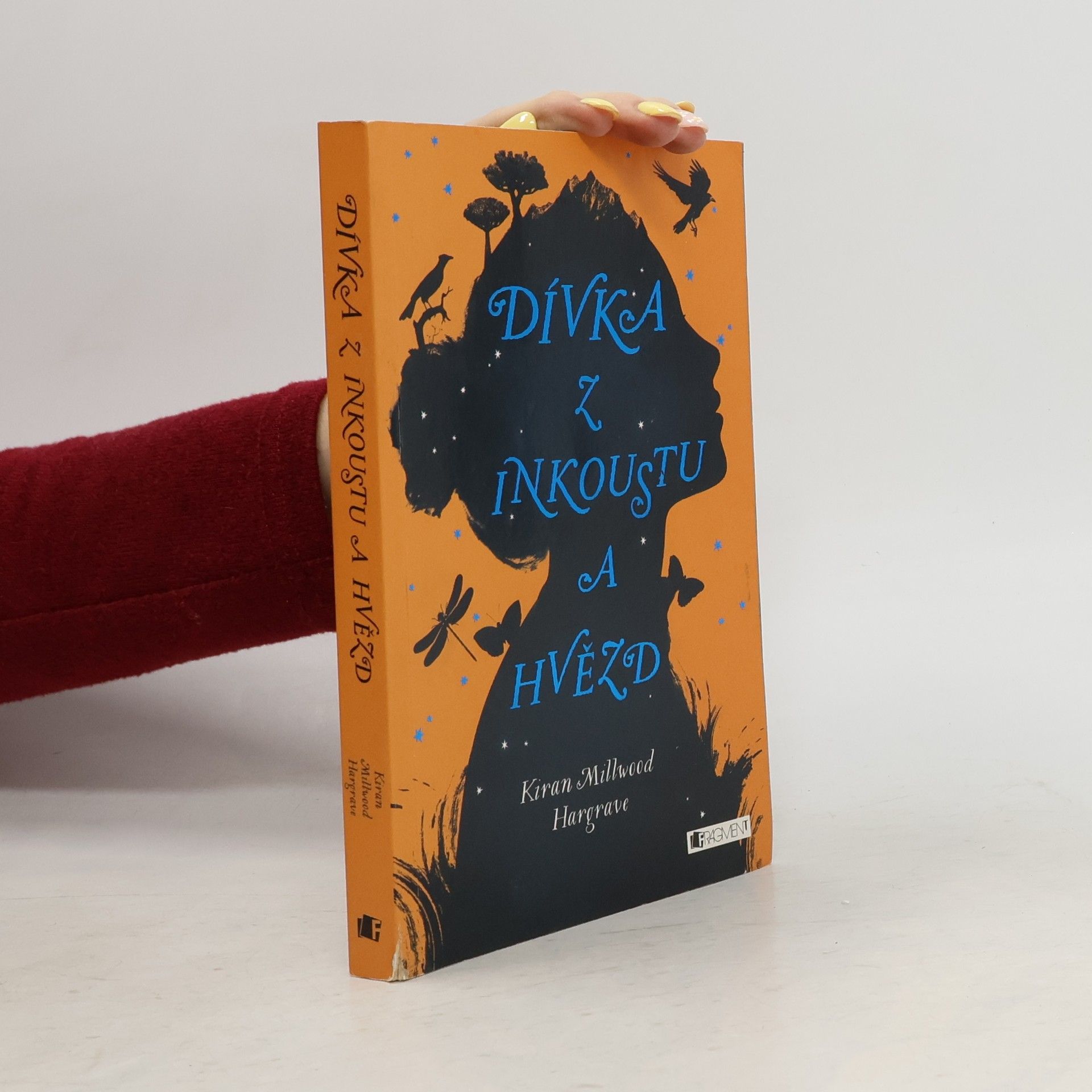 Kiran Millwood Hargrave Dívka z inkoustu a hvězd