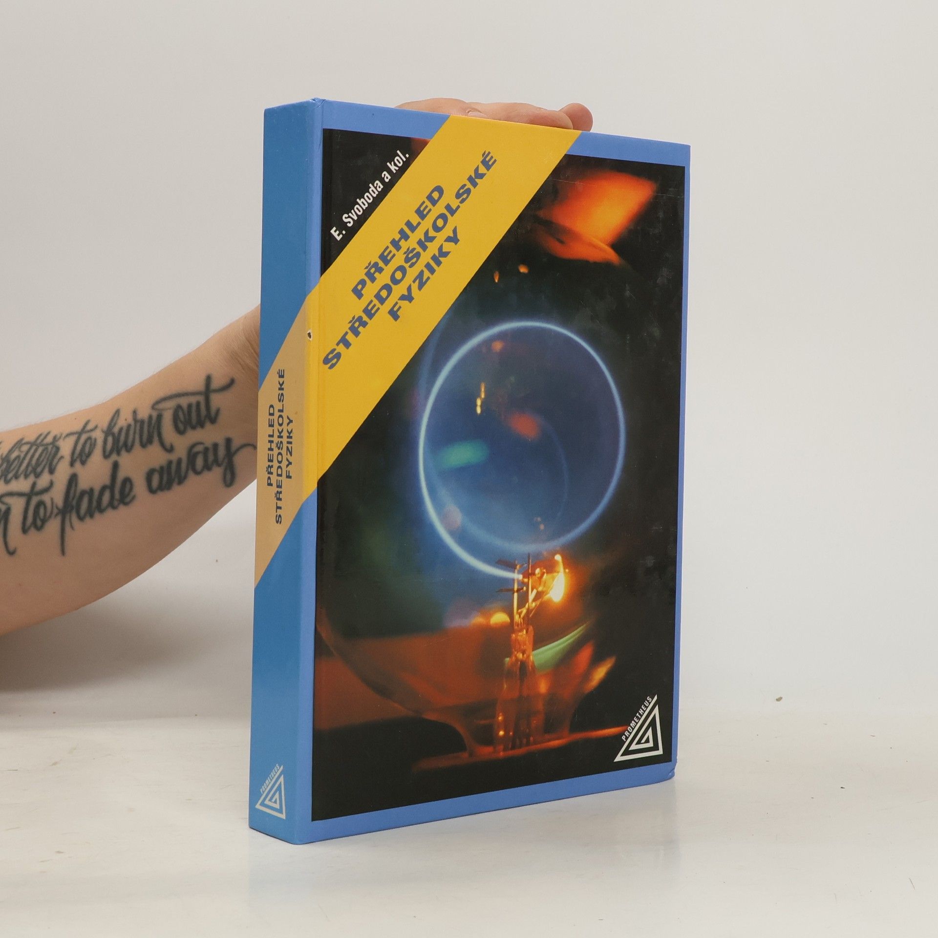 Emanuel Svoboda Přehled středoškolské fyziky