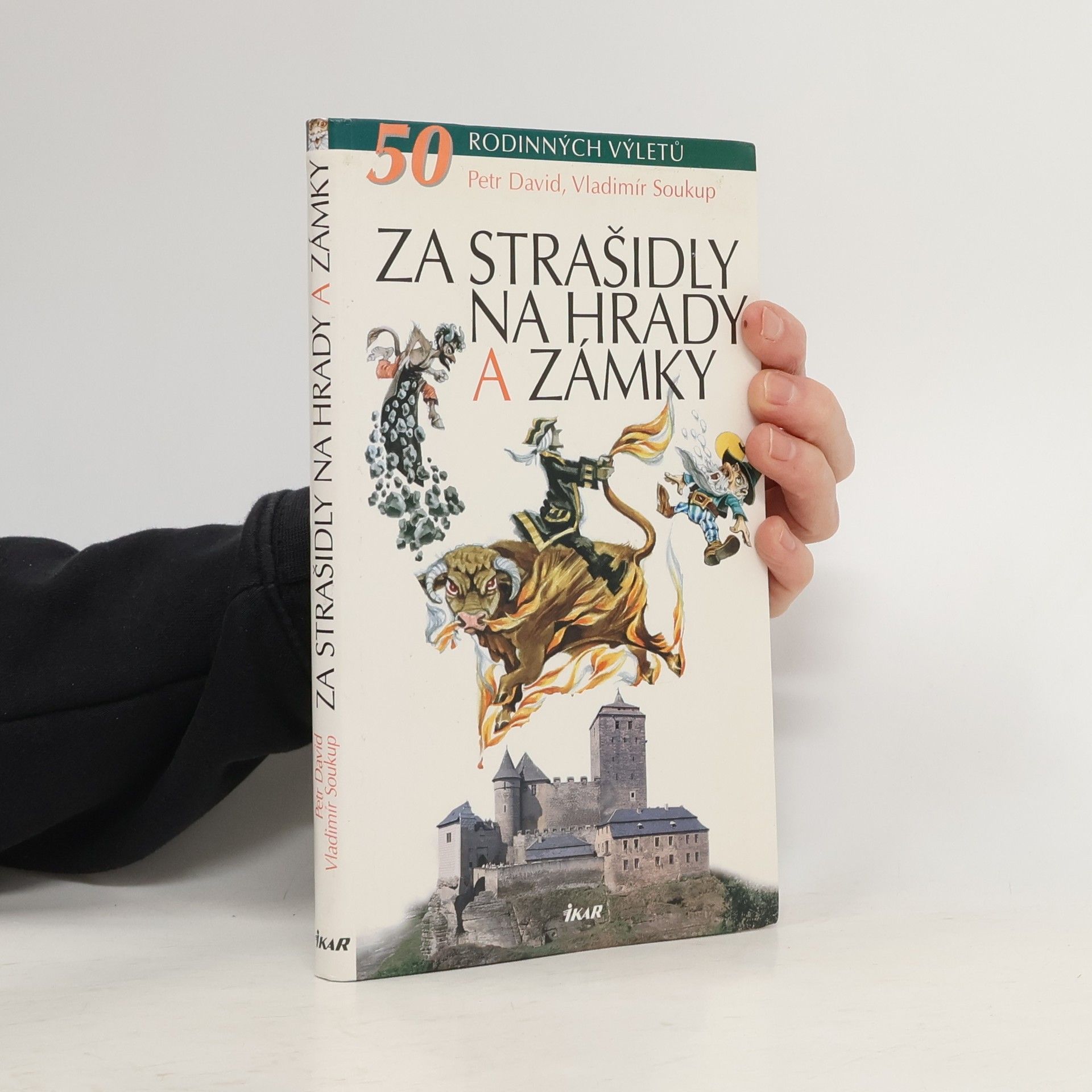 Za strašidly na hrady a zámky