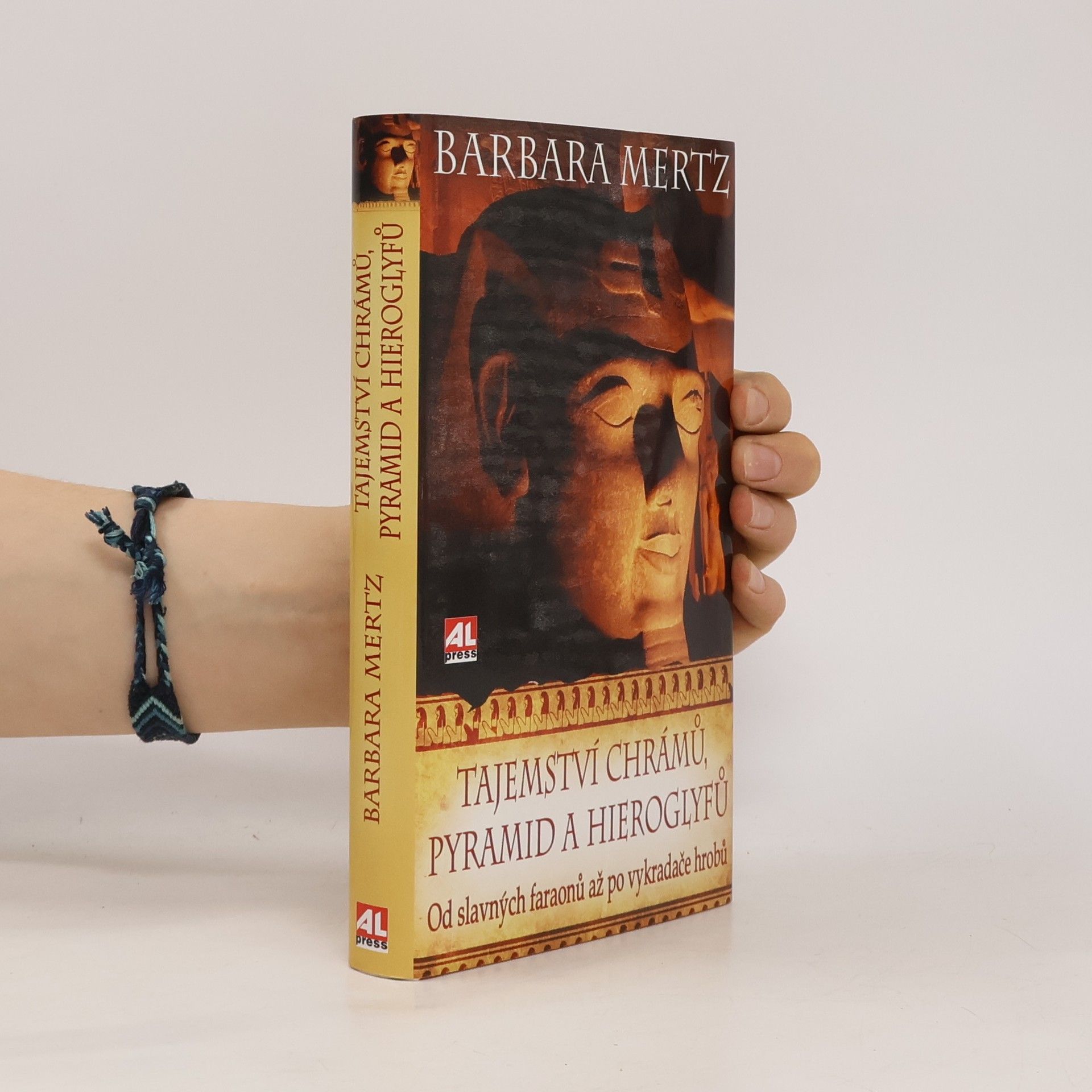 Elizabeth Peters Tajemství chrámů, pyramid a hieroglyfů. Od slavných faraonů až po vykradače hrobů