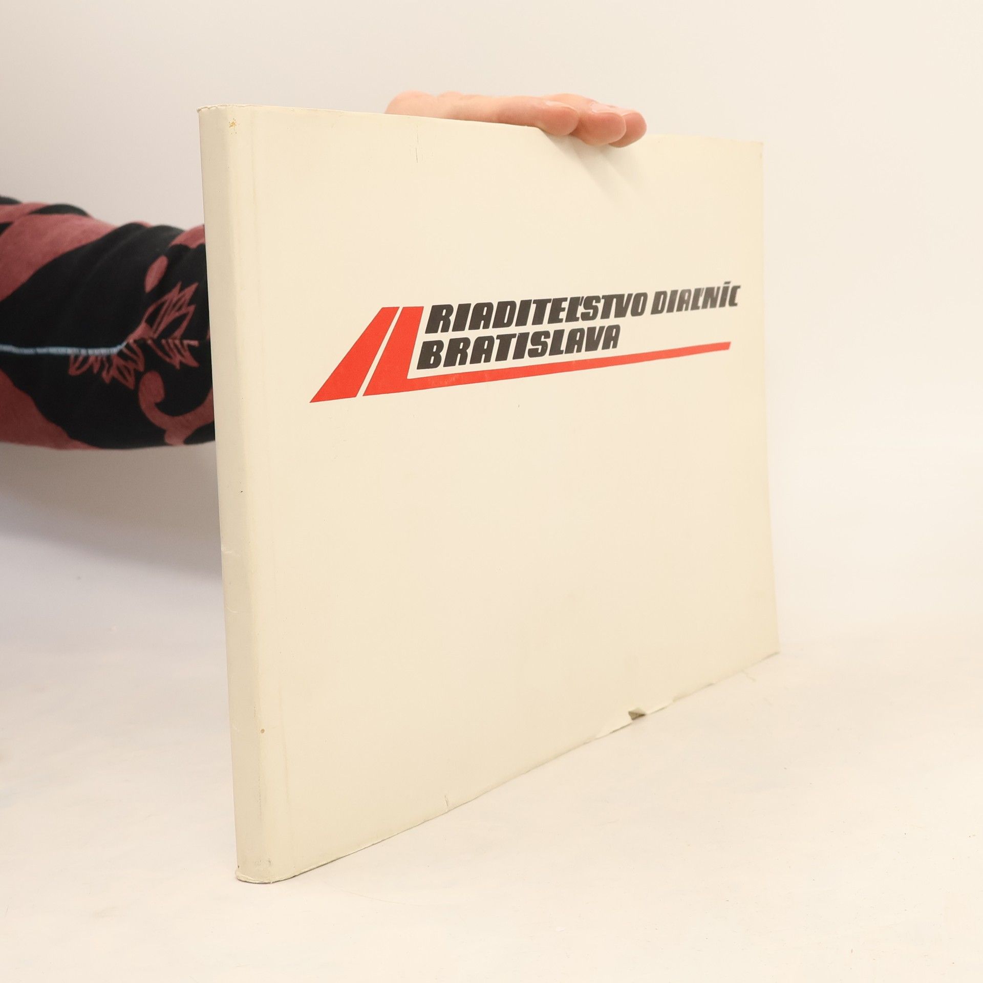 Collectif d'auteurs Riaditeľstvo diaľnic Bratislava