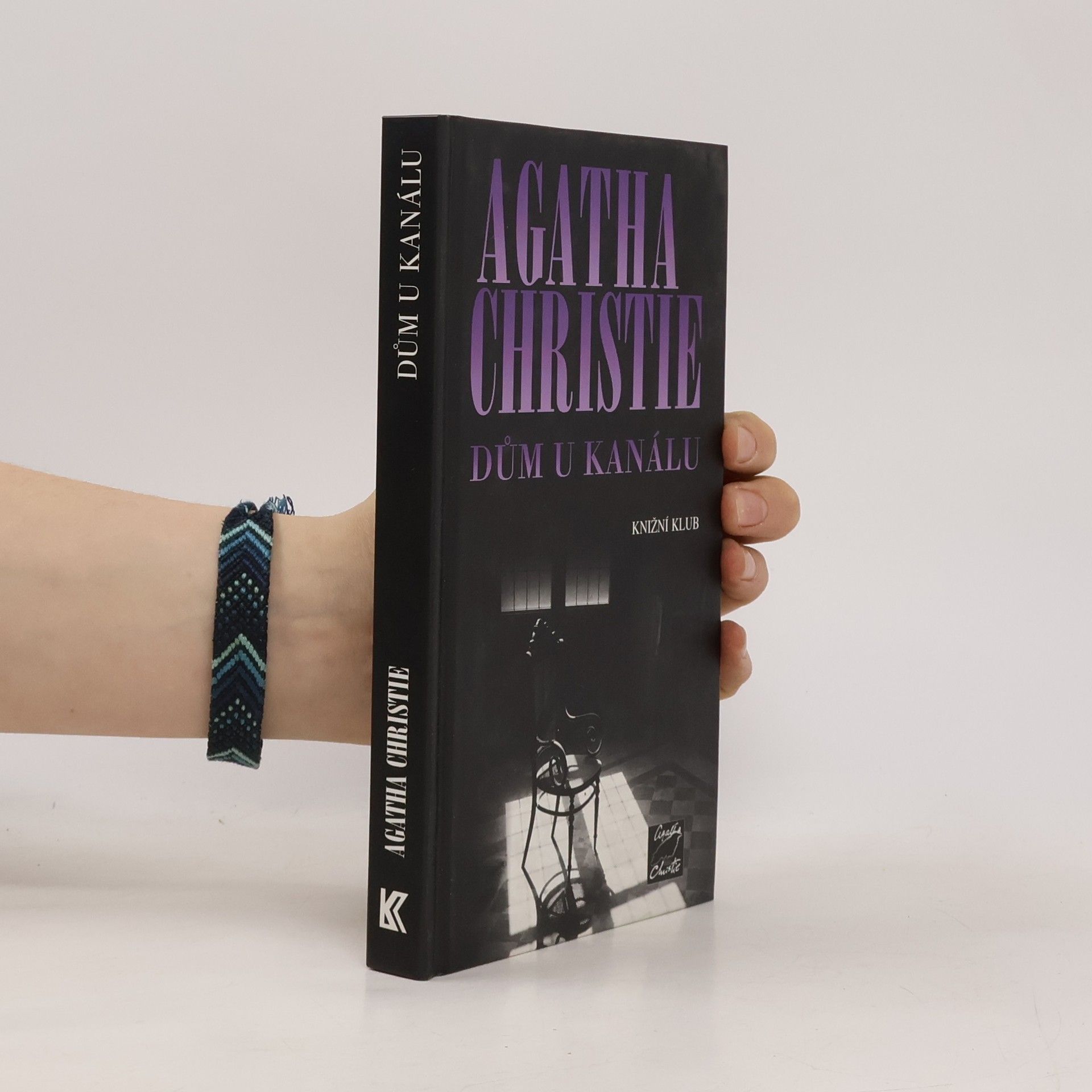Agatha Christie Dům u kanálu