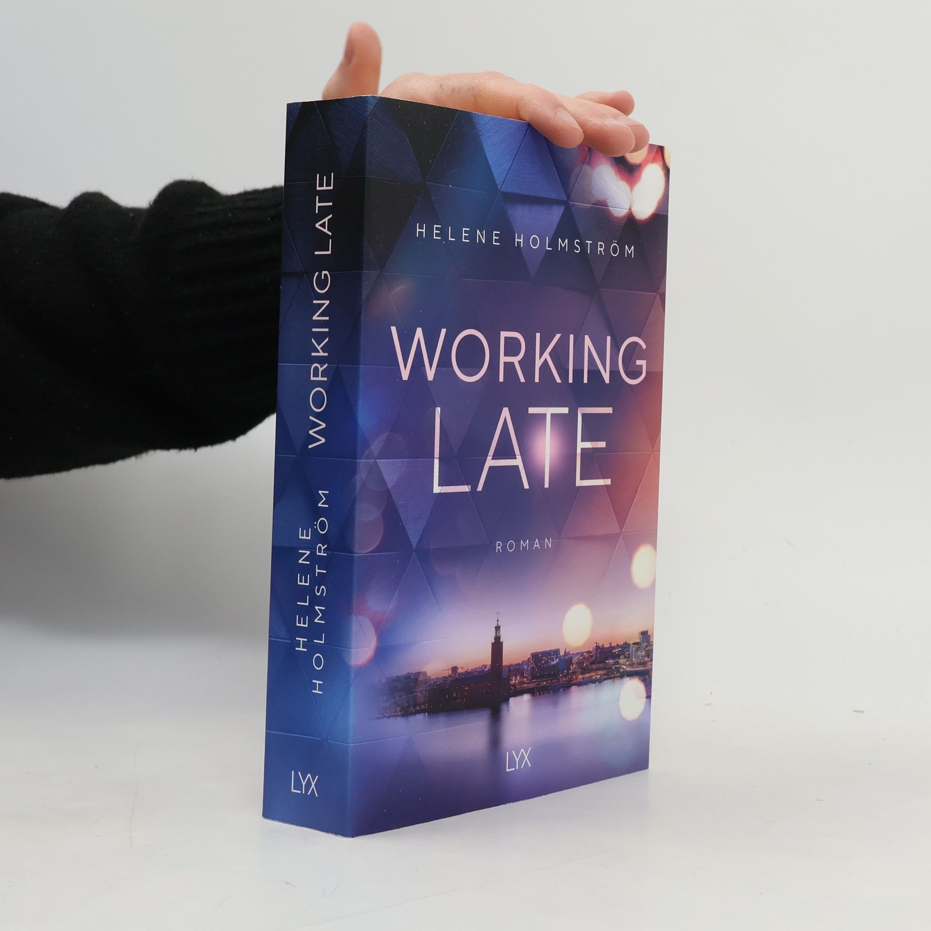 Heléne Holmström Working Late