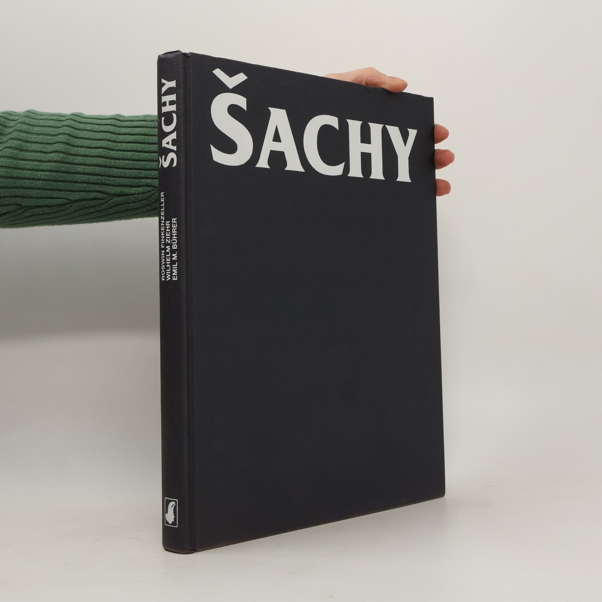 Roswin Finkenzeller Šachy : 2000 let dějin hry