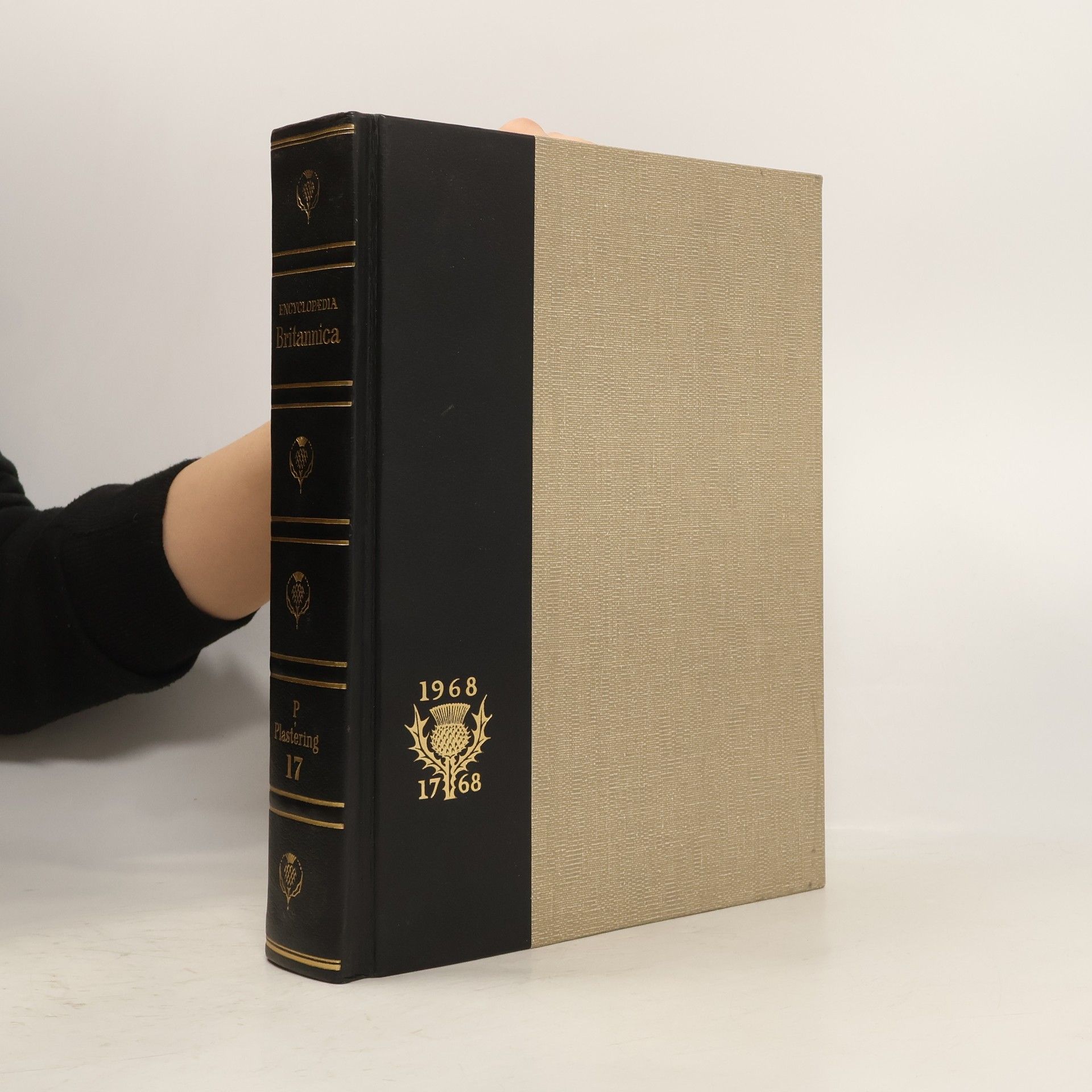 Kolektív autorov The New Encyclopædia Britannica 17