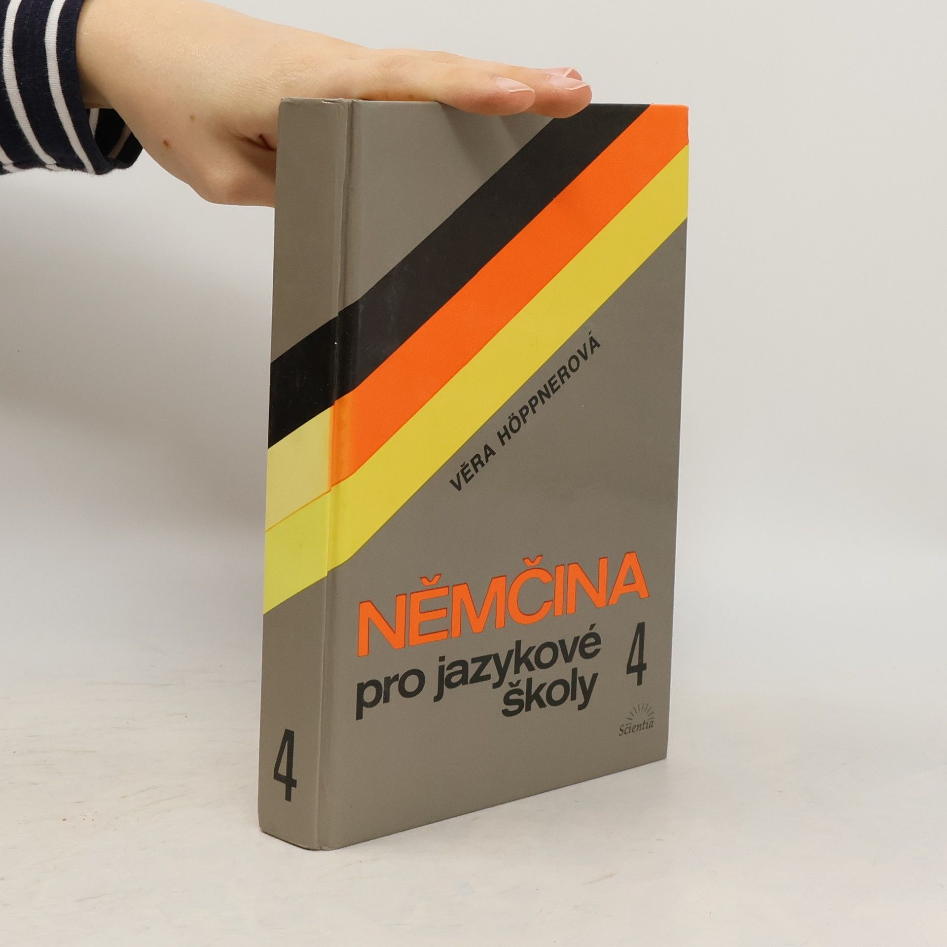 Němčina pro jazykové školy. 4