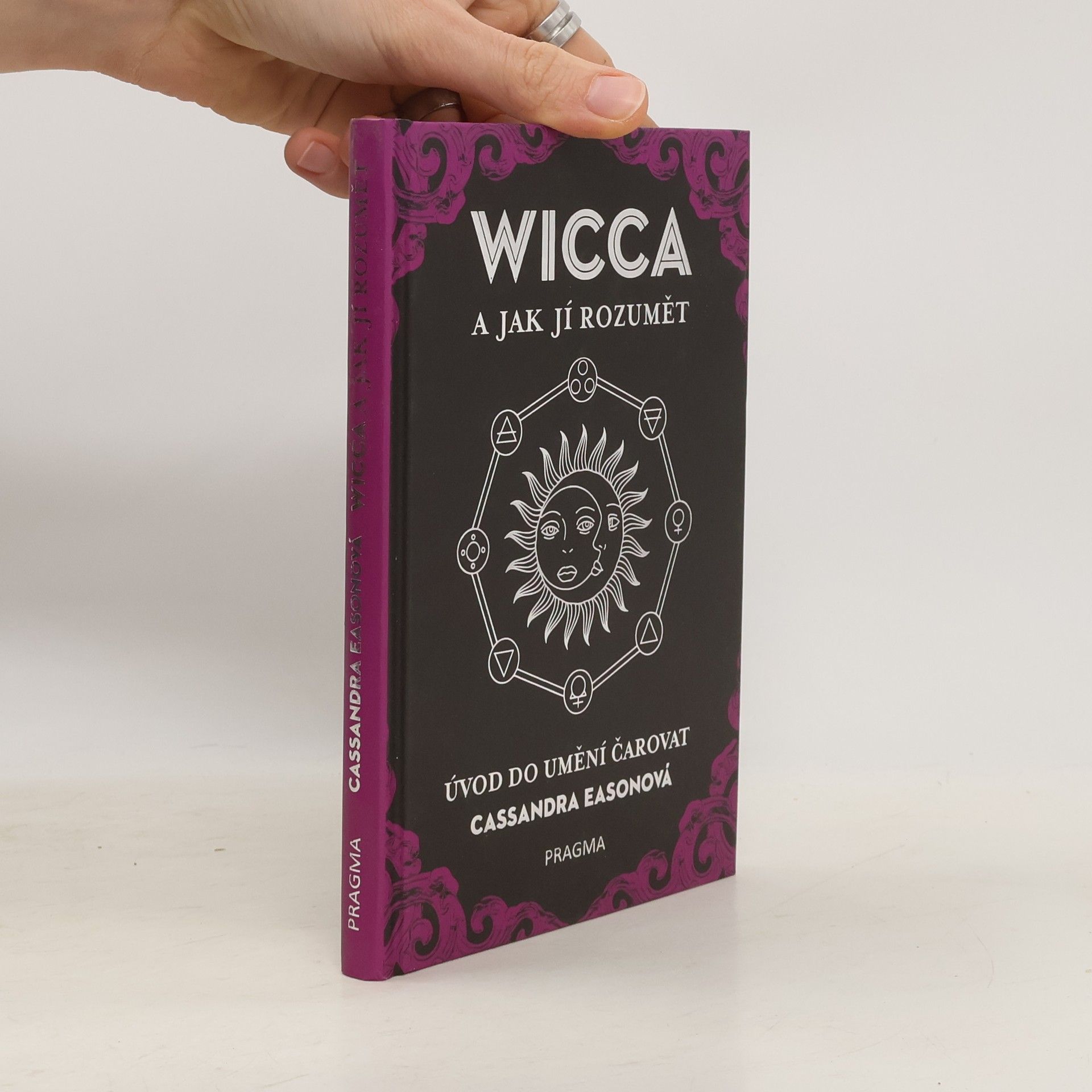 Cassandra Eason Wicca a jak jí rozumět