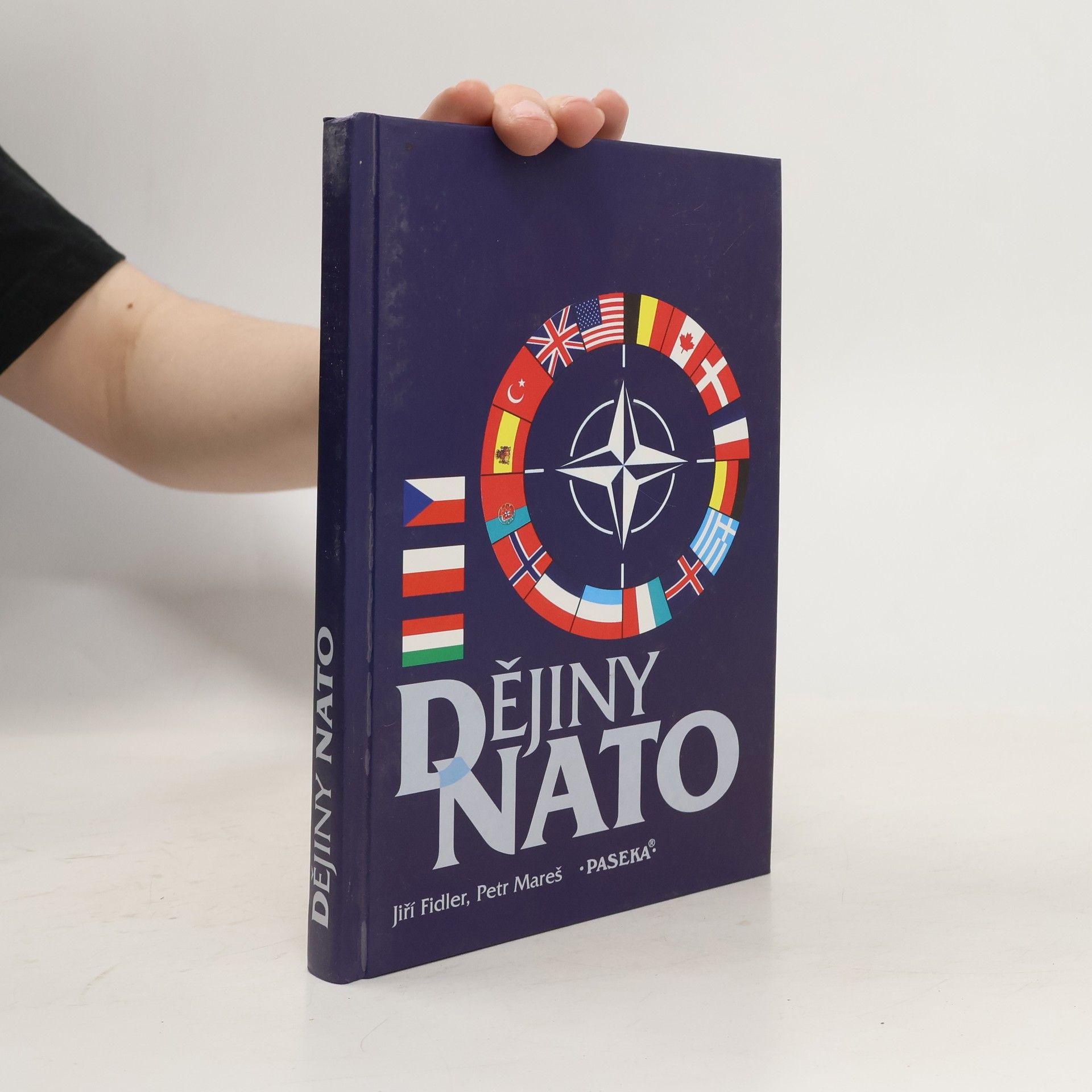 Jiří Fidler Dějiny NATO