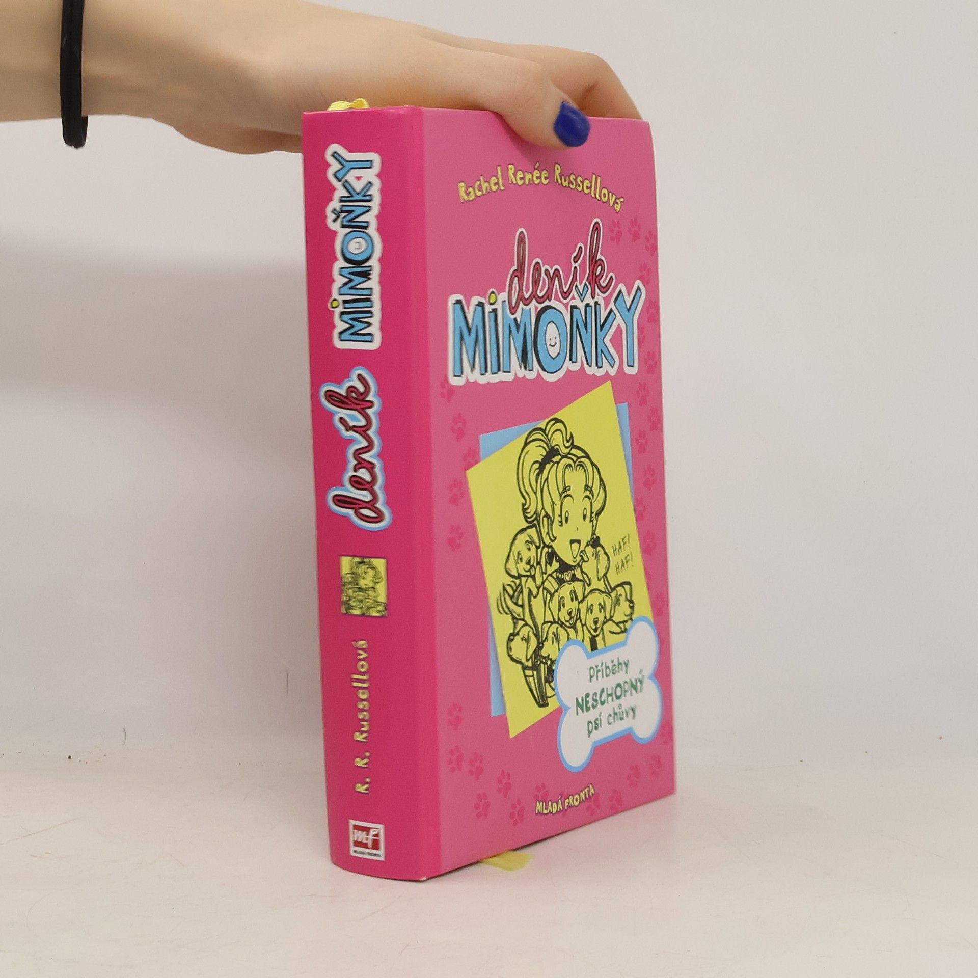 Rachel Renee Russell Deník mimoňky 10. Příběhy neschopný psí chůvy