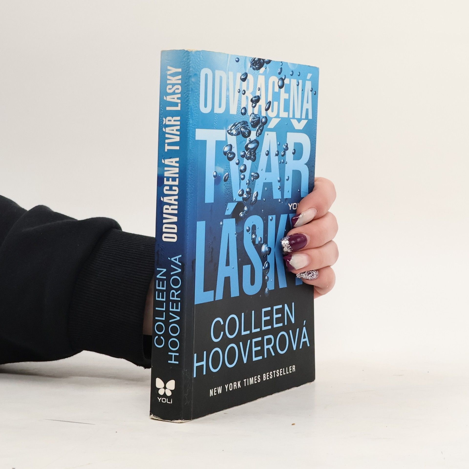Colleen Hoover Odvrácená tvář lásky