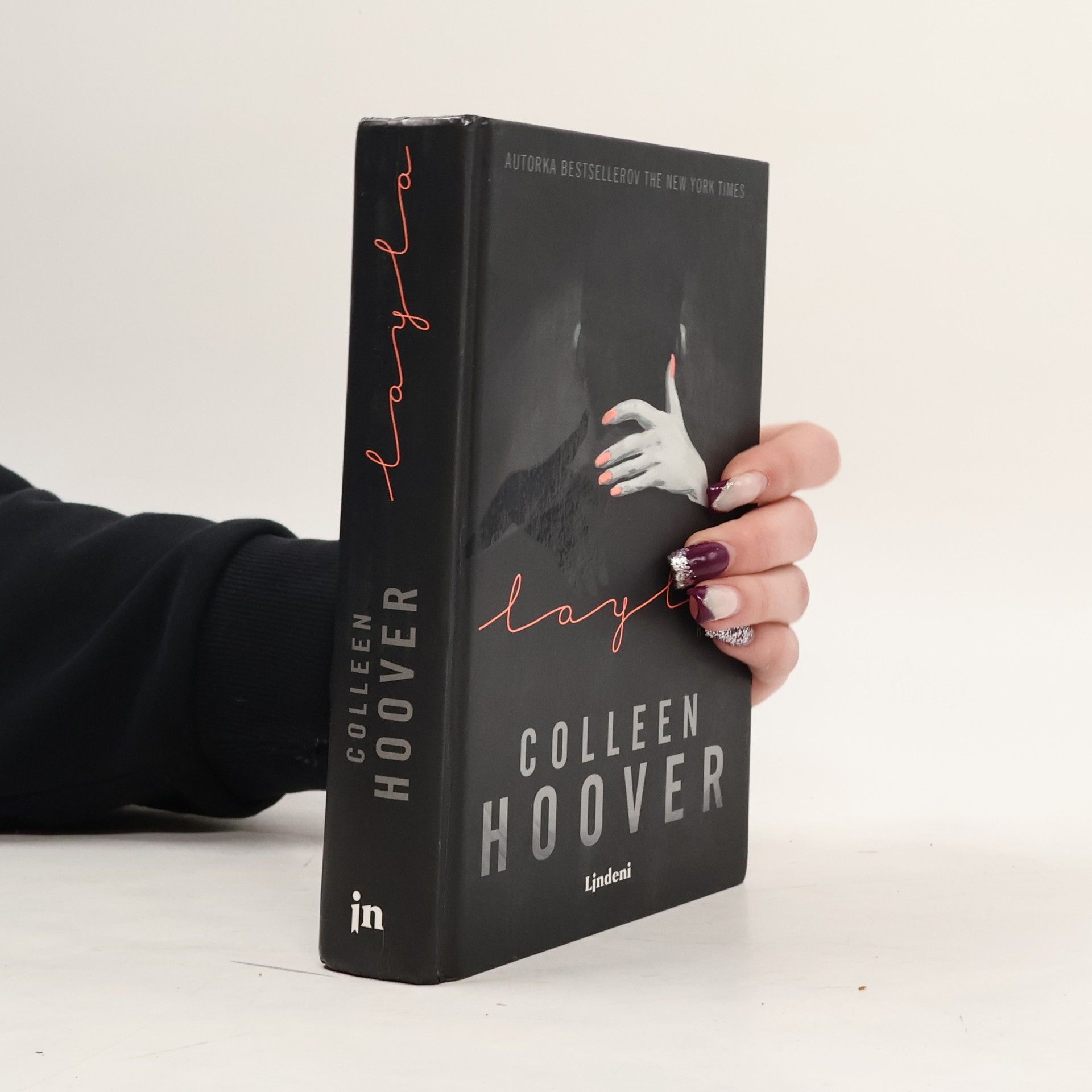 Colleen Hoover Layla