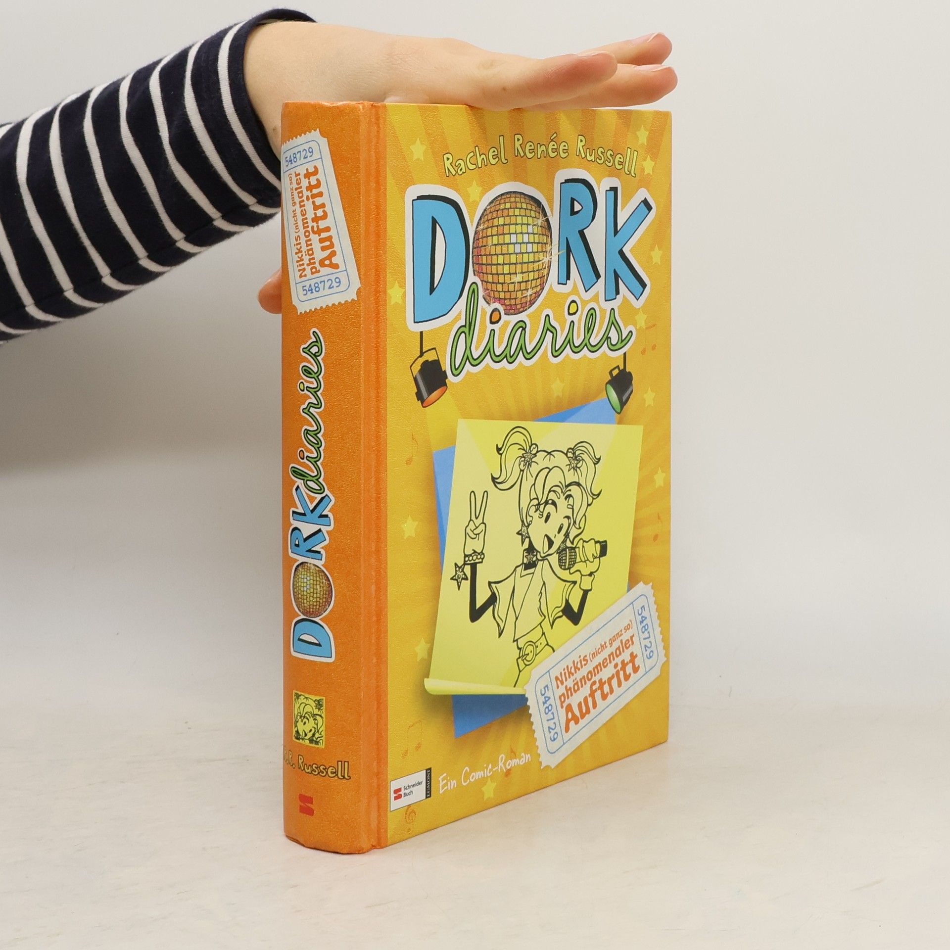 Rachel Renee Russell Dork Diaries: Nikkis phänomenaler Auftritt