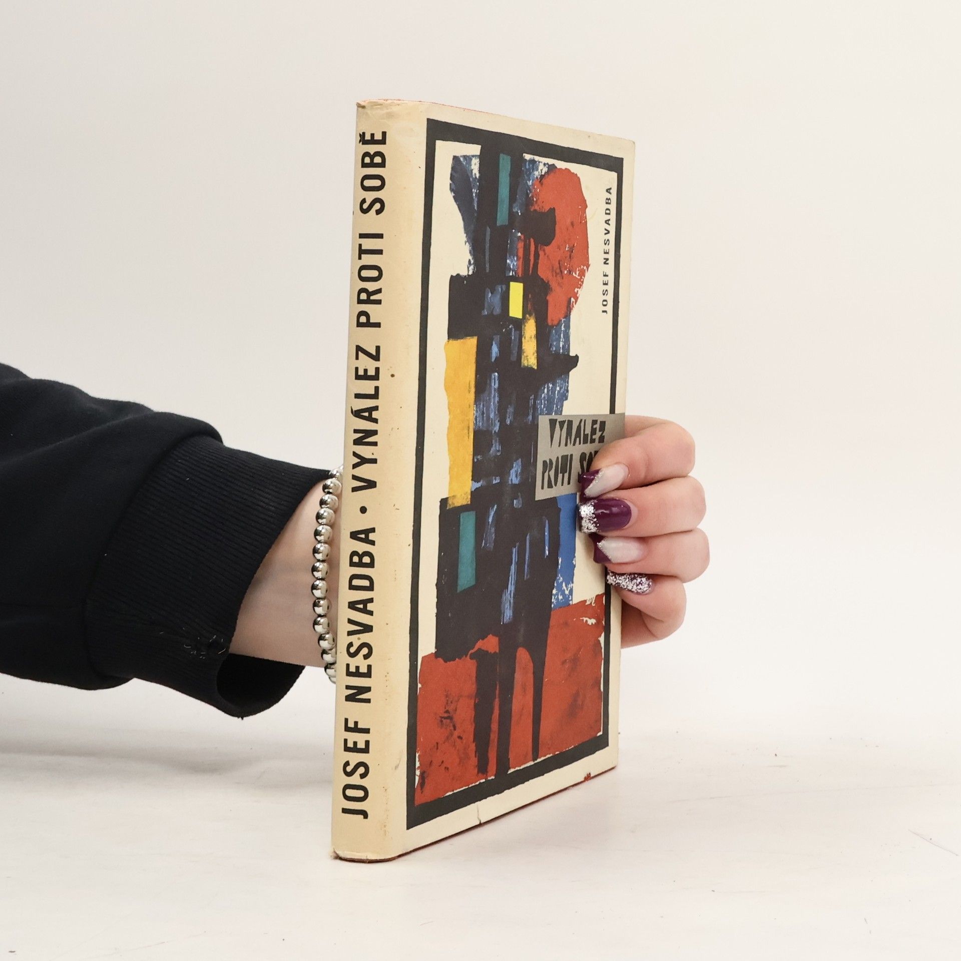 Josef Nesvadba Vynález proti sobě