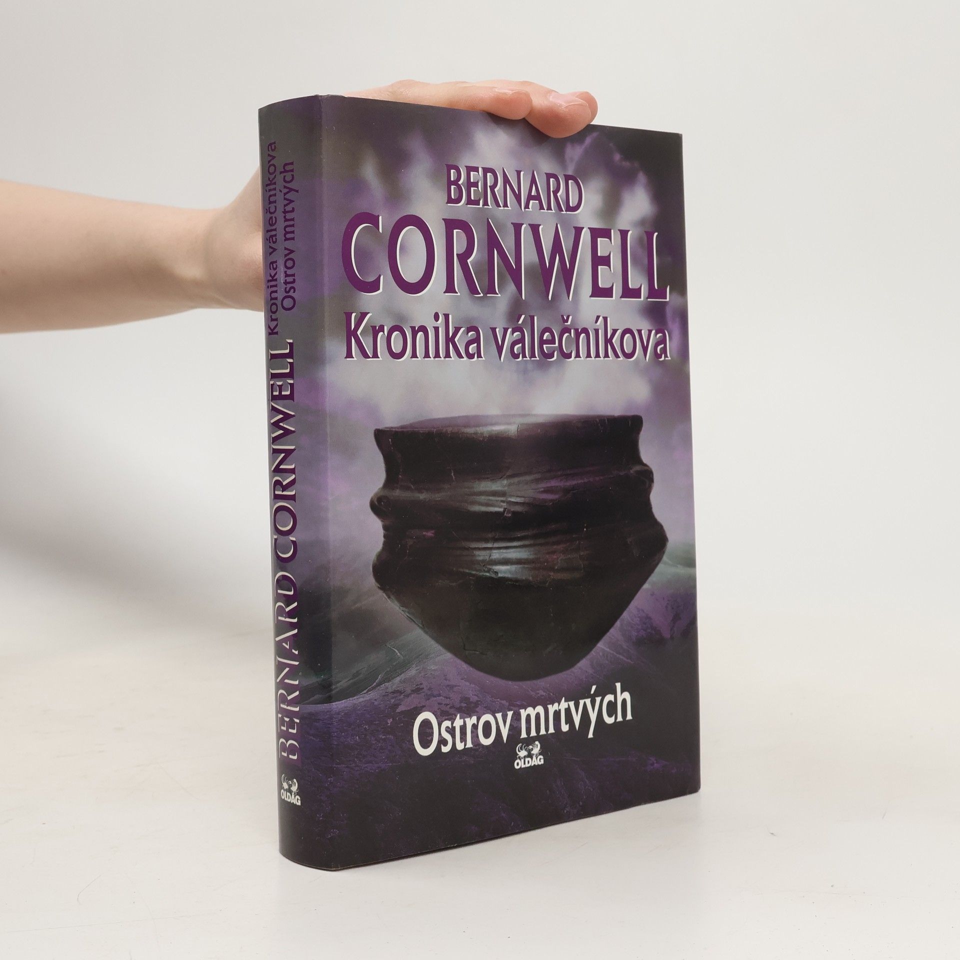 Bernard Cornwell Kronika válečníkova. Ostrov mrtvých. Díl II.