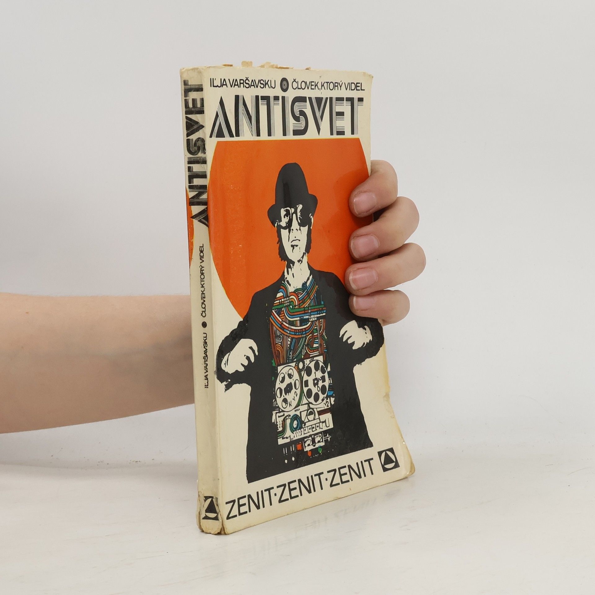 Ilja Varšavskij Človek, ktorý videl antisvet