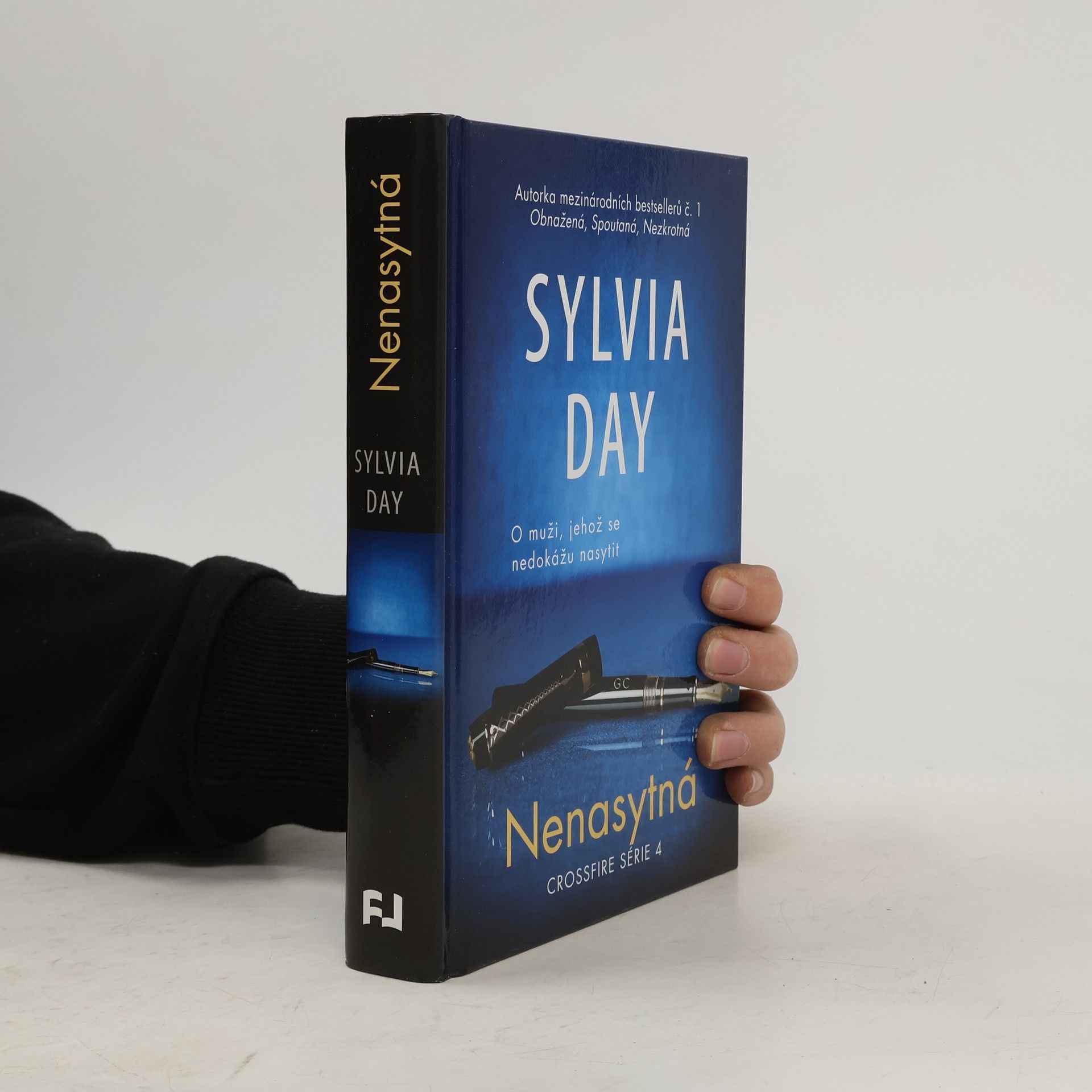 Sylvia Day Nenasytná