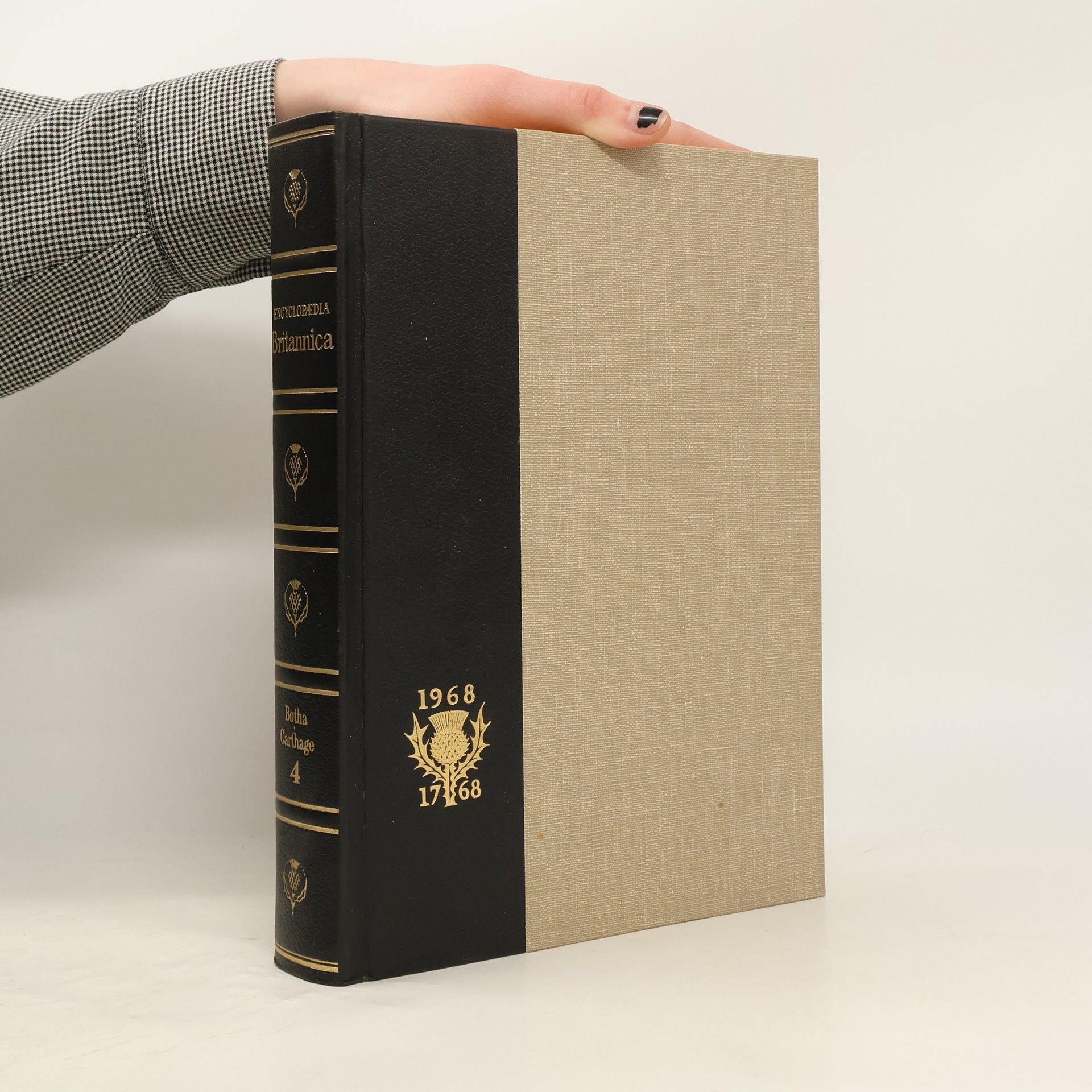 Kolektív autorov Encyclopaedia Britannica 4